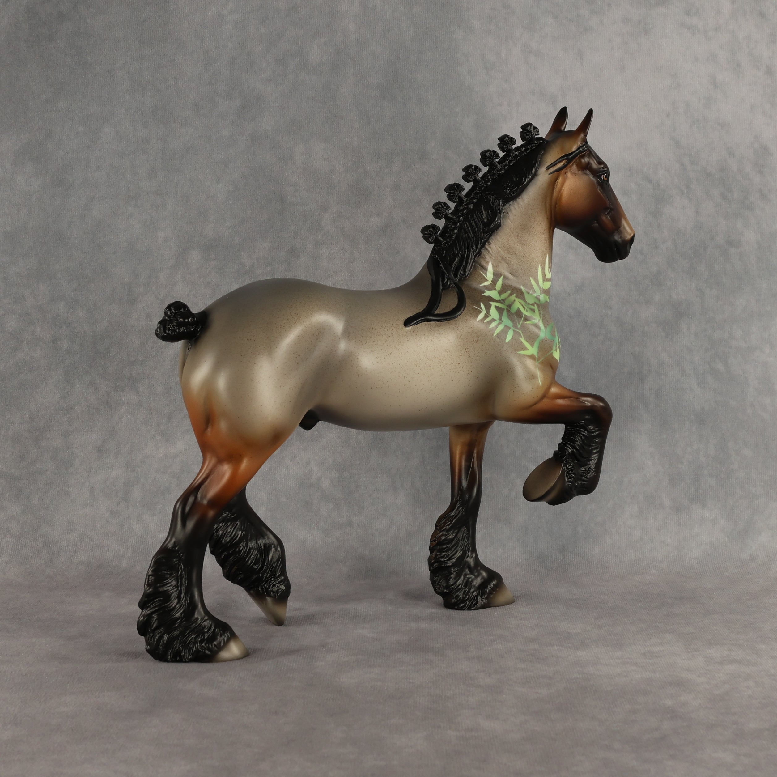 Red Panda LE-5 Trotting Drafter by Enrique Duarte ES26