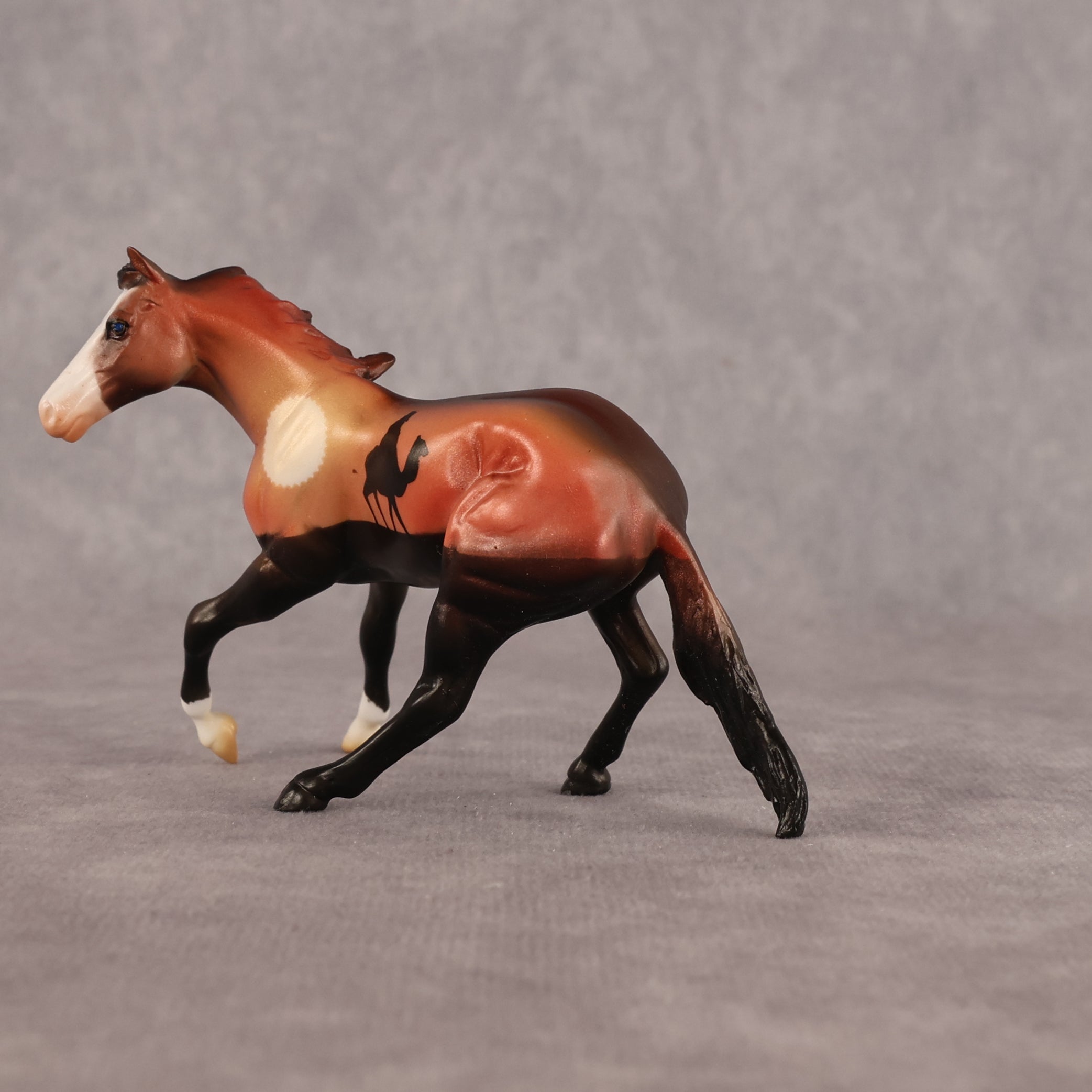 Red Pyramid OOAK Chip Cutting Horse by Enrique Duarte WC26