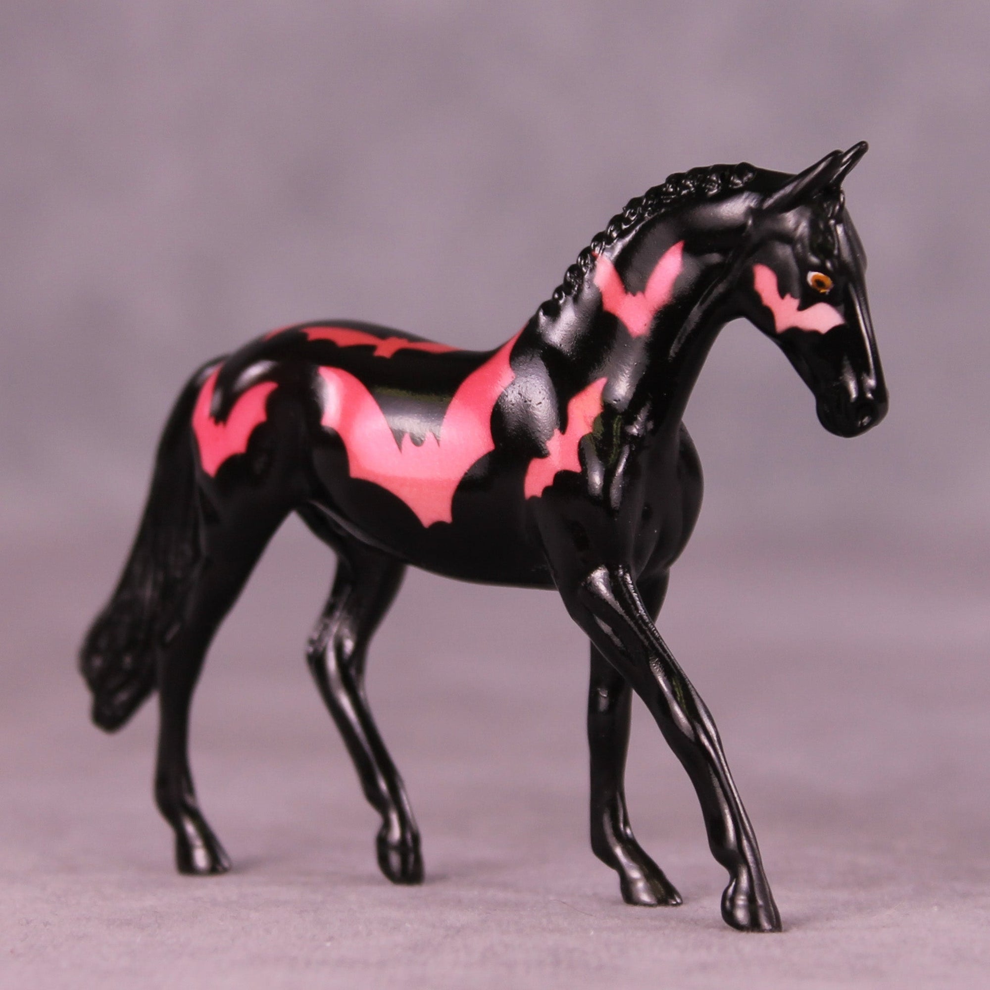 Red Bat OOAK Chip Warmblood by Kike (Enrique) Duarte MM25 Group D