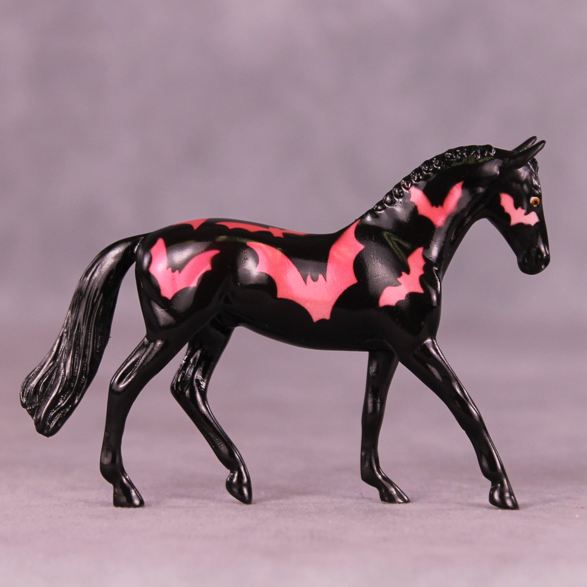 Red Bat OOAK Chip Warmblood by Kike (Enrique) Duarte MM25 Group D