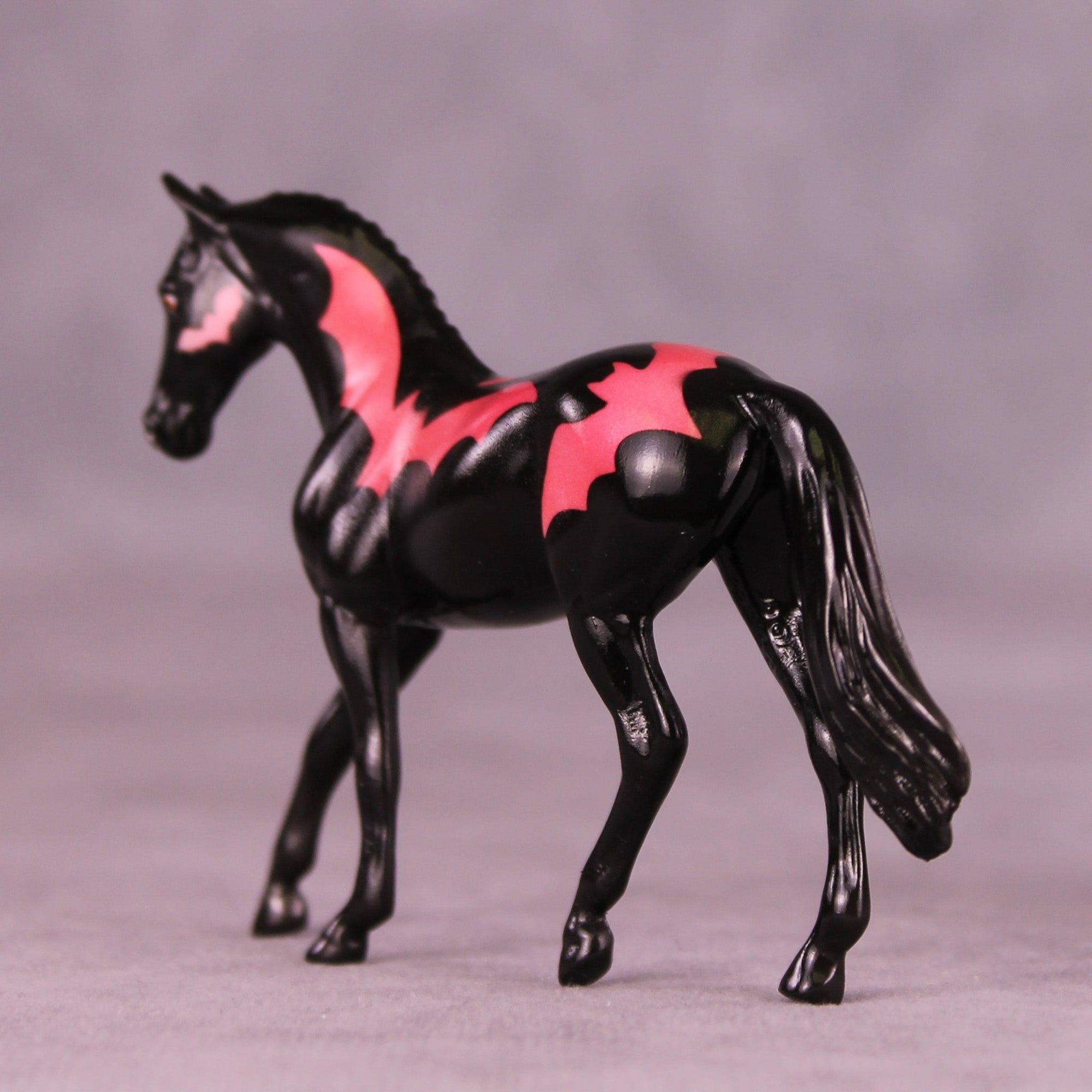 Red Bat OOAK Chip Warmblood by Kike (Enrique) Duarte MM25 Group D