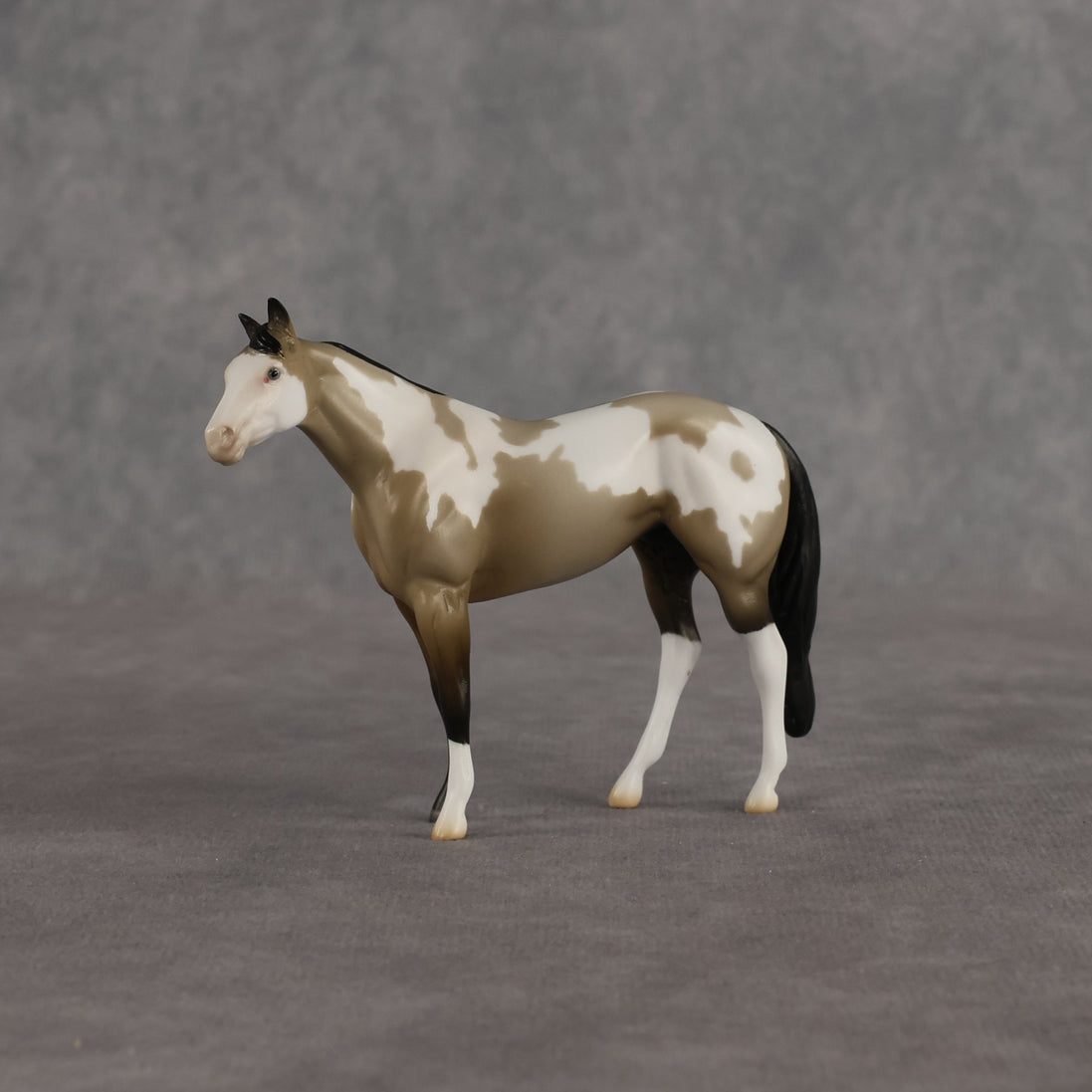 Rocky Road OOAK Chip Stock Horse by Madi Wiseman EQ26