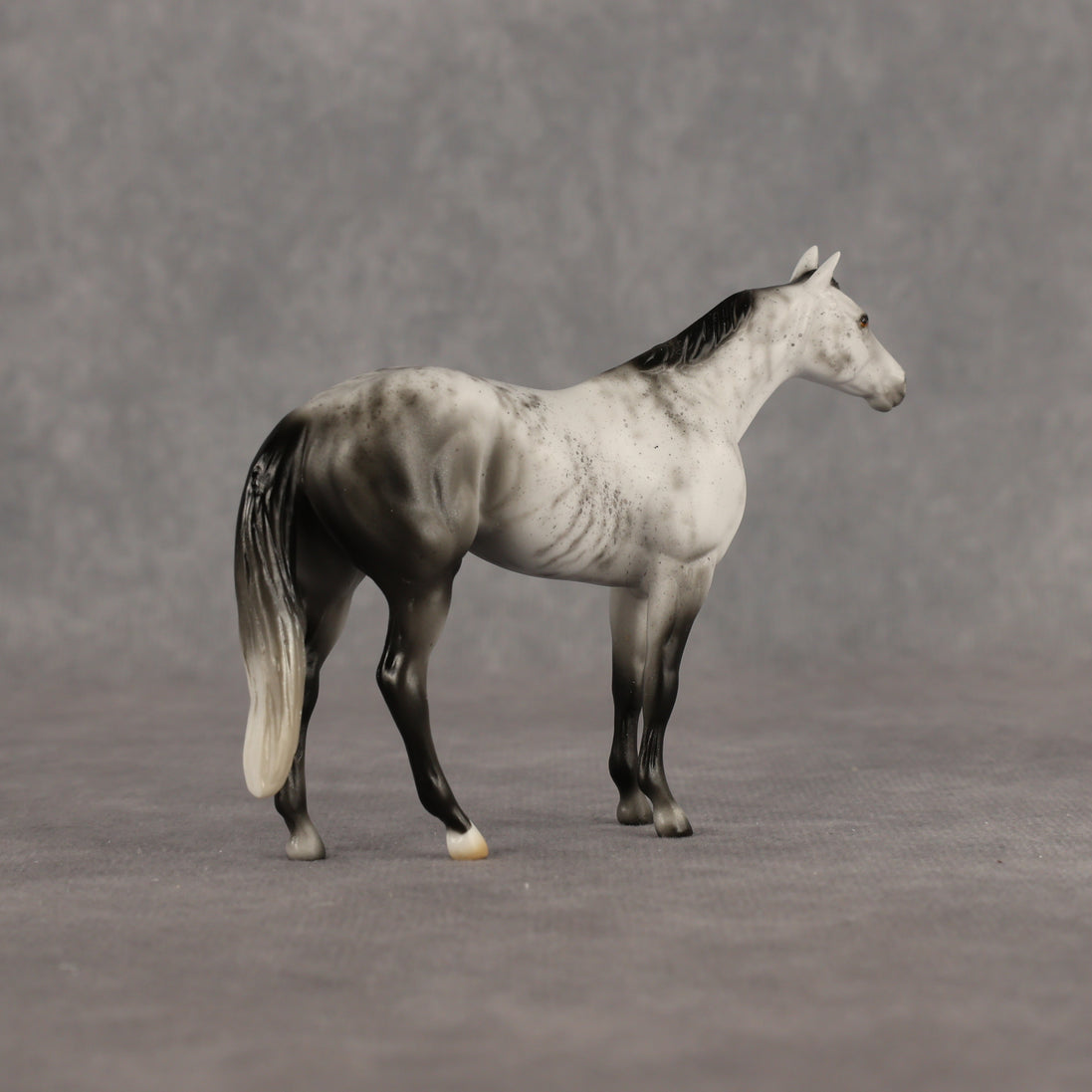 Roderick LE-10 FCM Chip Stock Horse by Ellen Robbins YP26