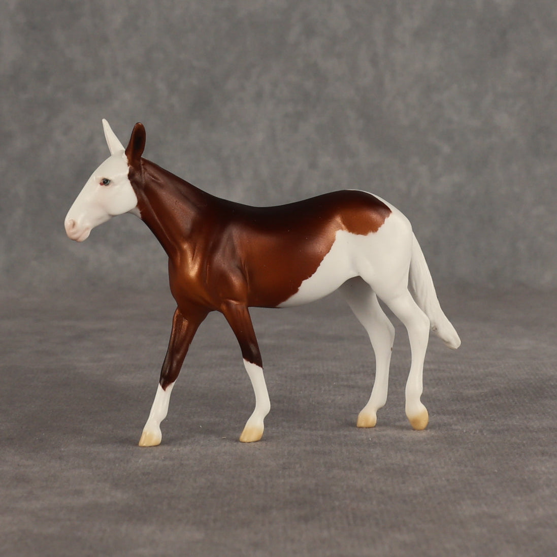 Room With A View OOAK Chip Mule by Ellen Robbins SHCF26