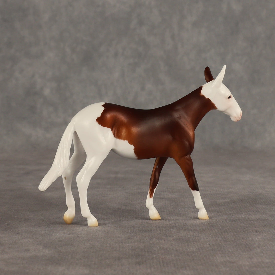 Room With A View OOAK Chip Mule by Ellen Robbins SHCF26