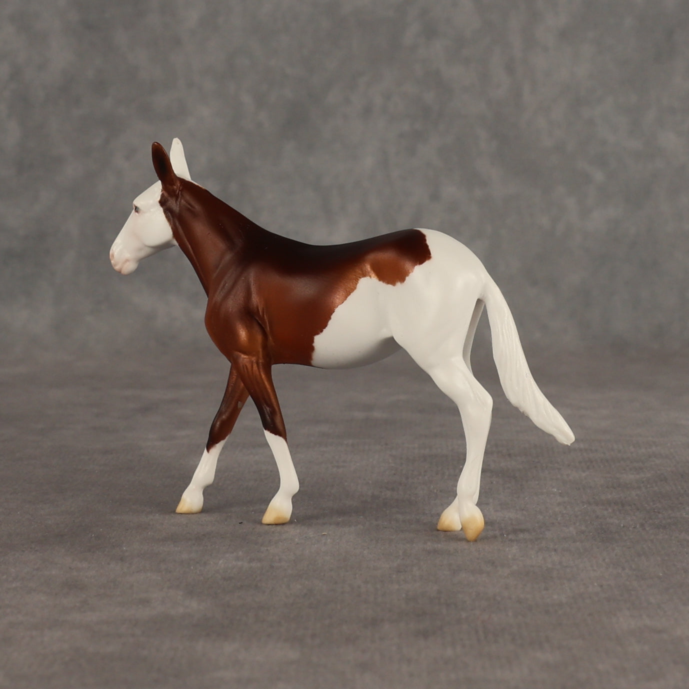 Room With A View OOAK Chip Mule by Ellen Robbins SHCF26