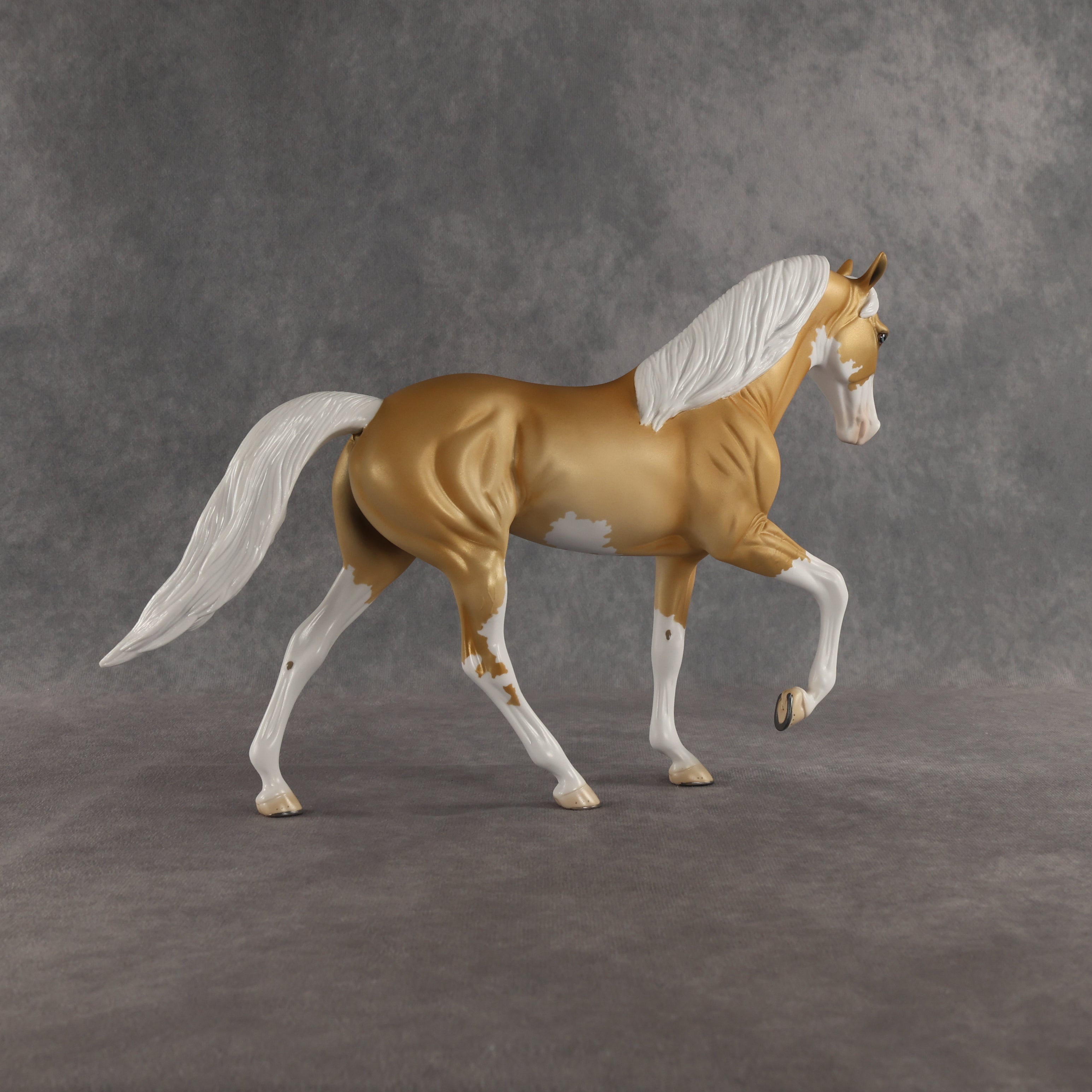 Sandals OOAK Tennessee Walker by Ellen Robbins SHCF26