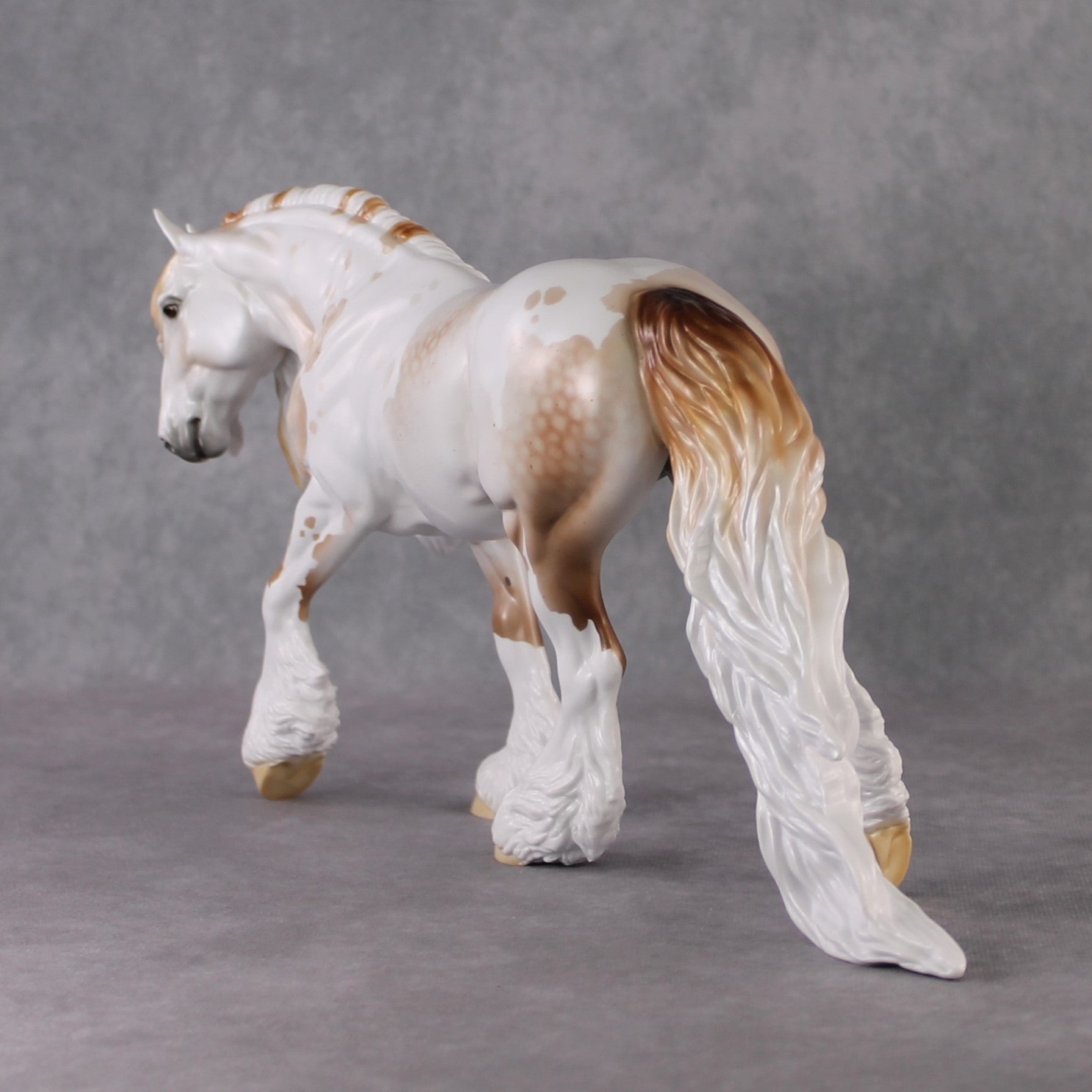 SAMPLE Shadow of Succession LE-10 Irish Cob by Ellen Robbins SS0126