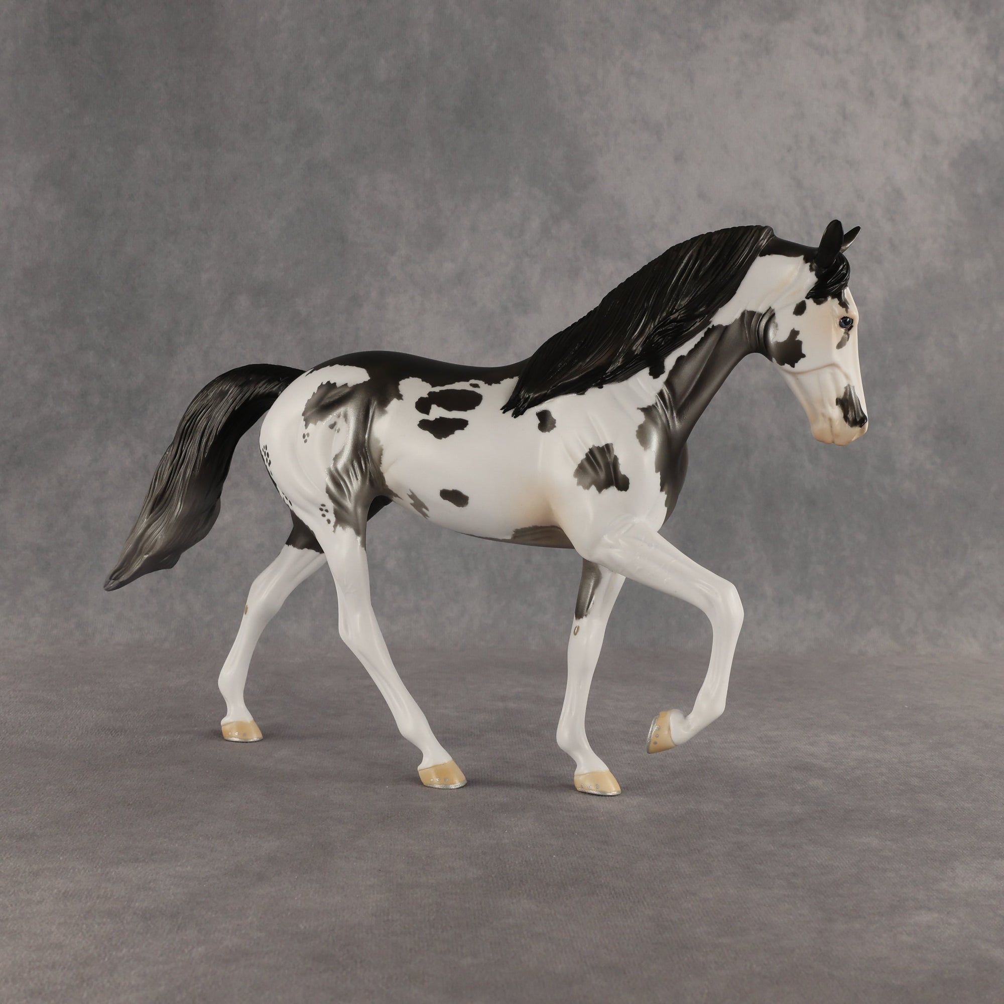 Shadow Shape OOAK Tennessee Walker by Dawn Quick SHCF26