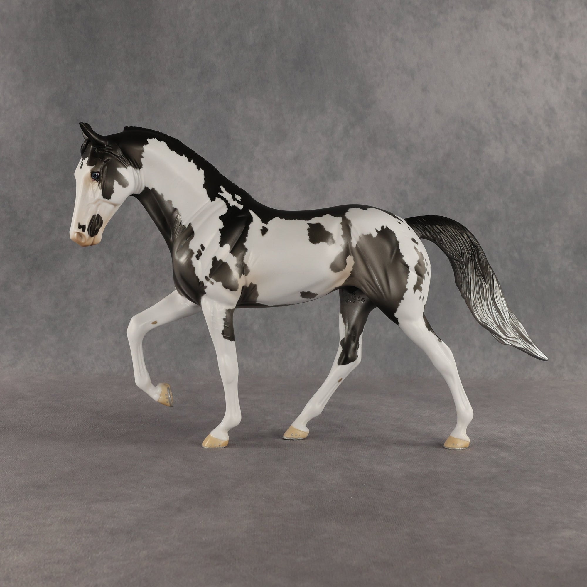Shadow Shape OOAK Tennessee Walker by Dawn Quick SHCF26