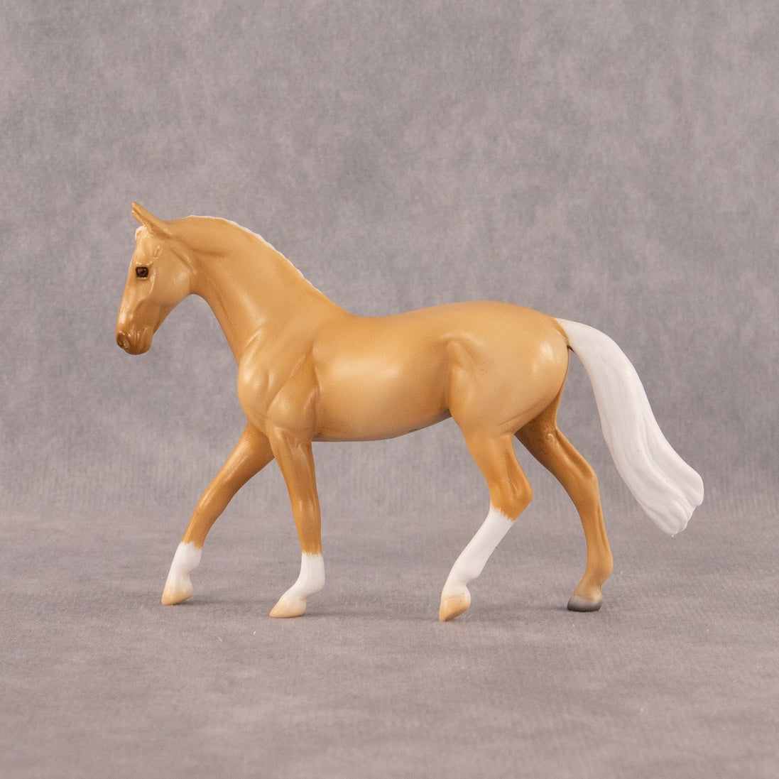 Sherbet OOAK Chip Warmblood by Madi Wiseman EQ26