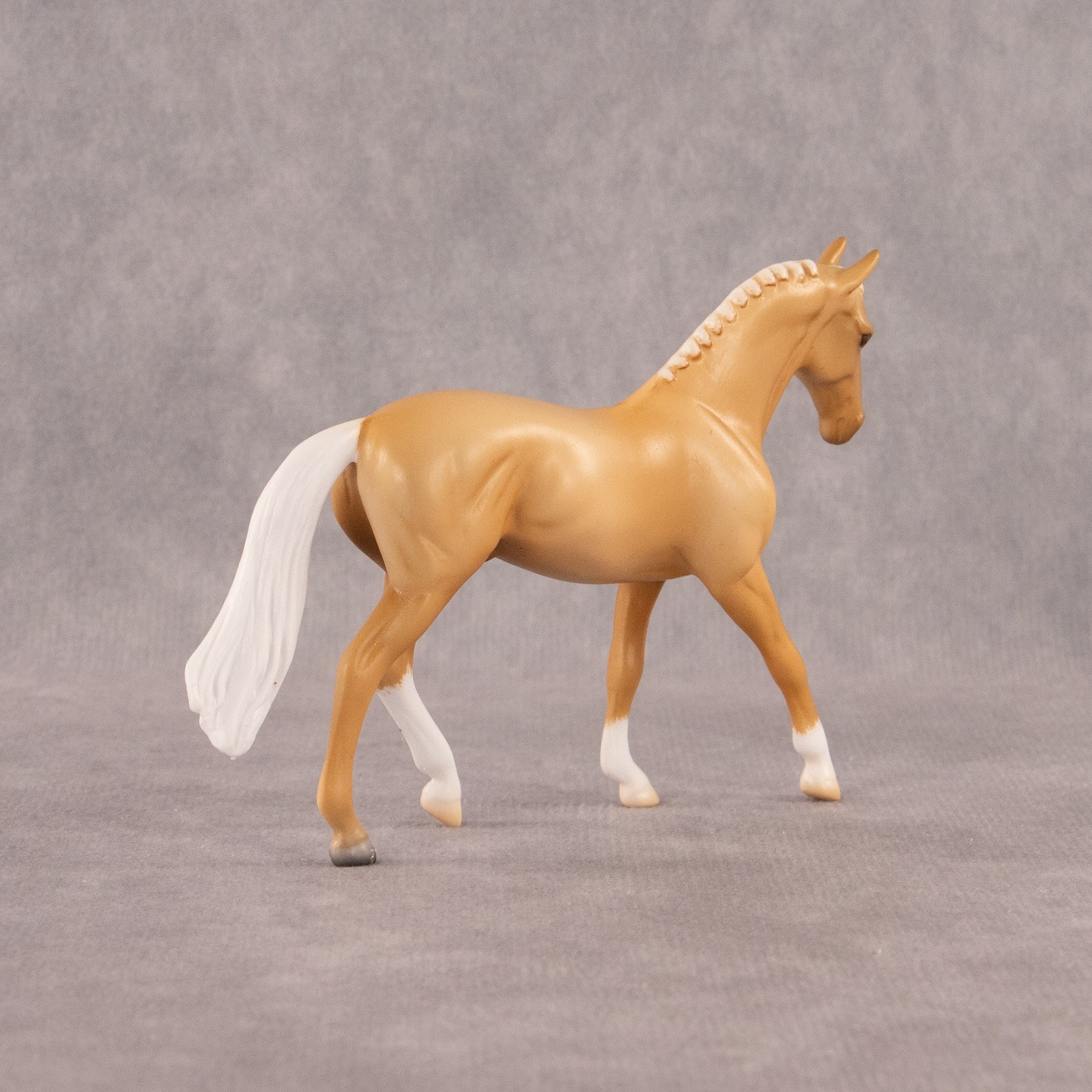 Sherbet OOAK Chip Warmblood by Madi Wiseman EQ26