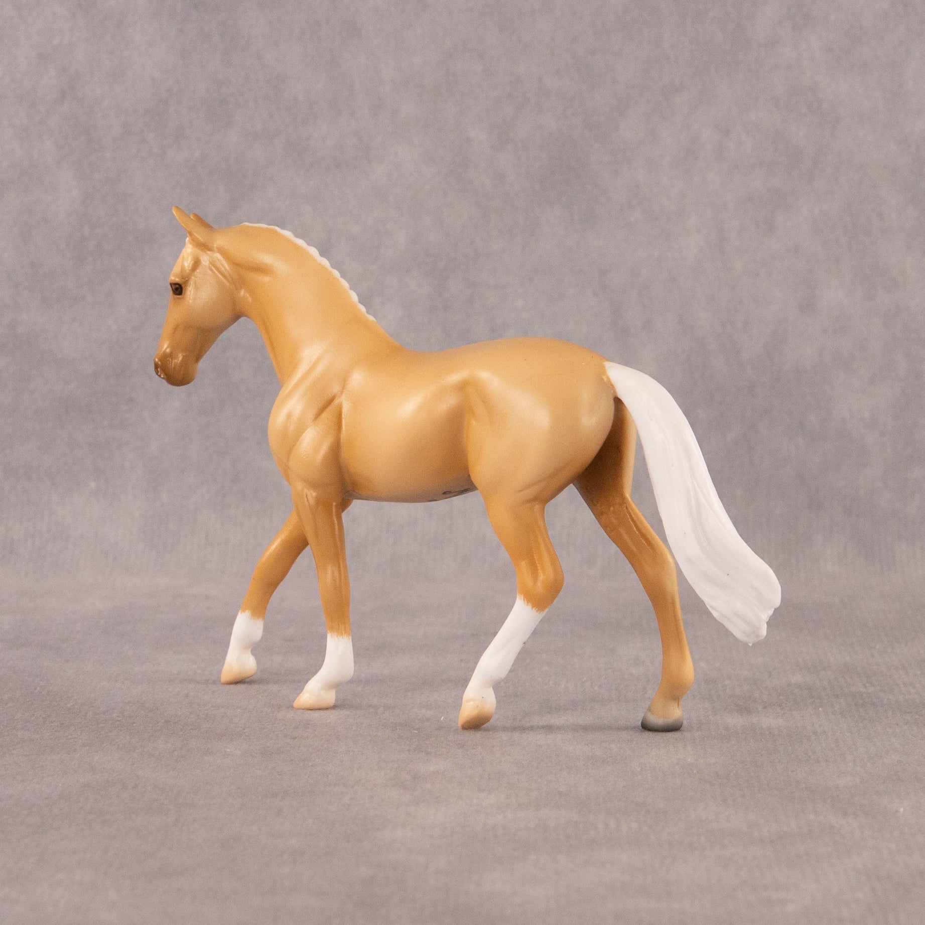Sherbet OOAK Chip Warmblood by Madi Wiseman EQ26