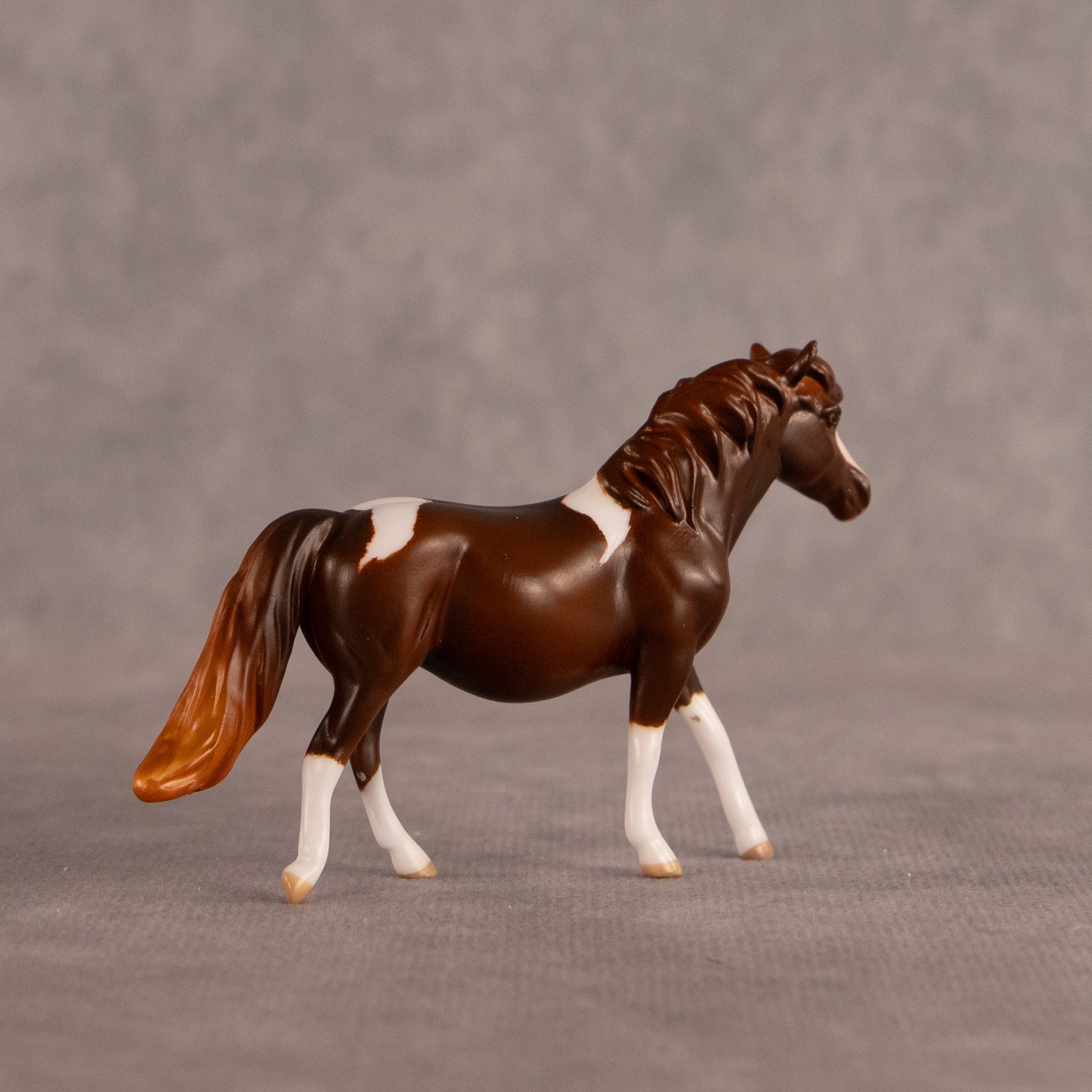 Sleep In OOAK Chip Pony by Anna Rieck EQ26