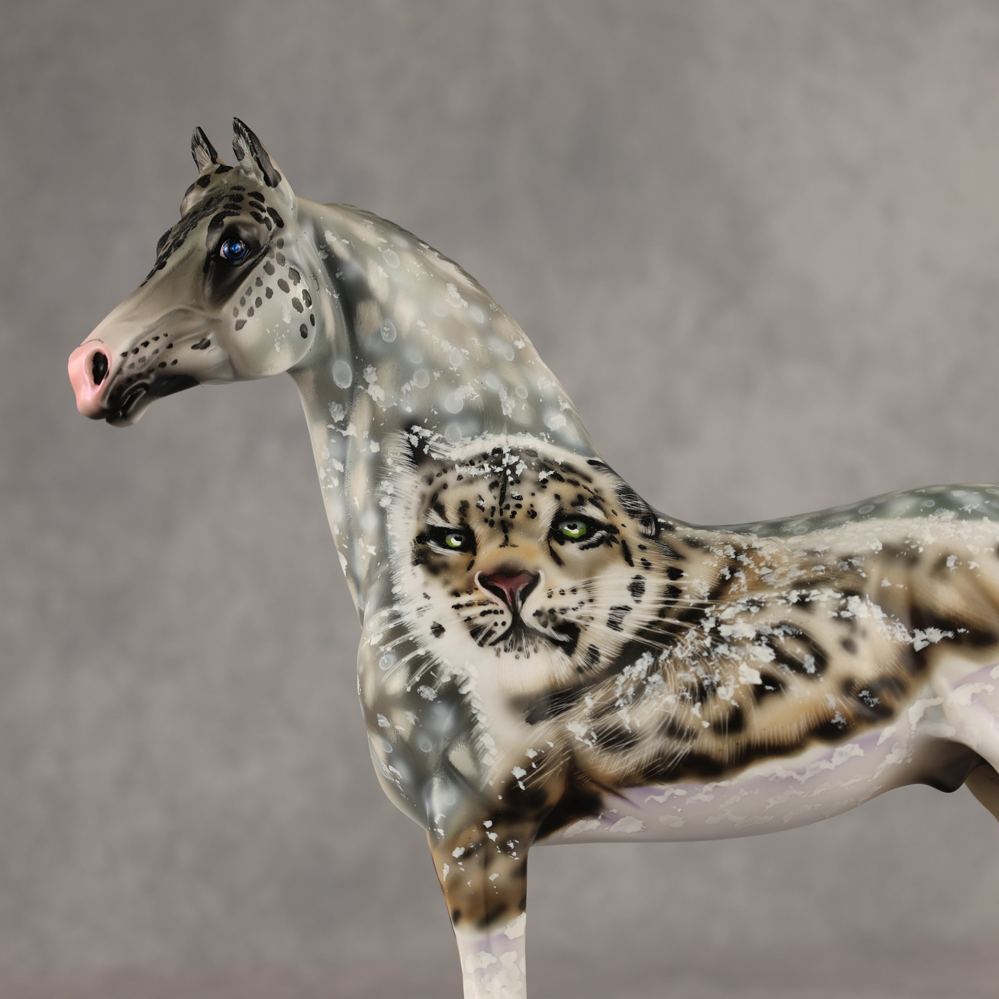 Snow Leopard LE-10 Morgan by Enrique Duarte ES26