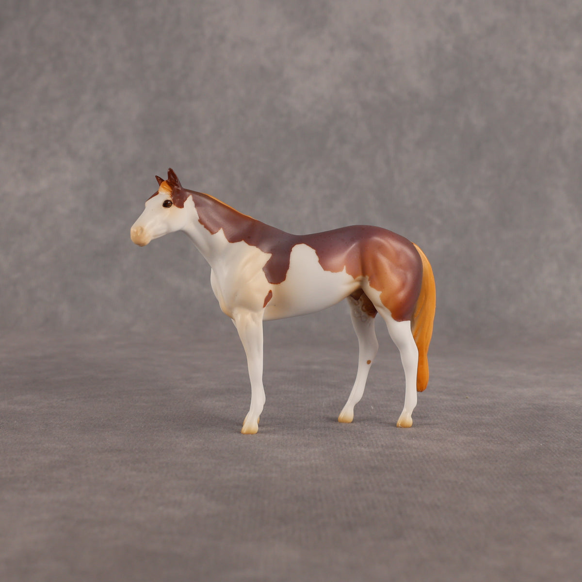 Starstrukk LE-5 Chip Stock Horse by Anna Rieck July $99 Chips