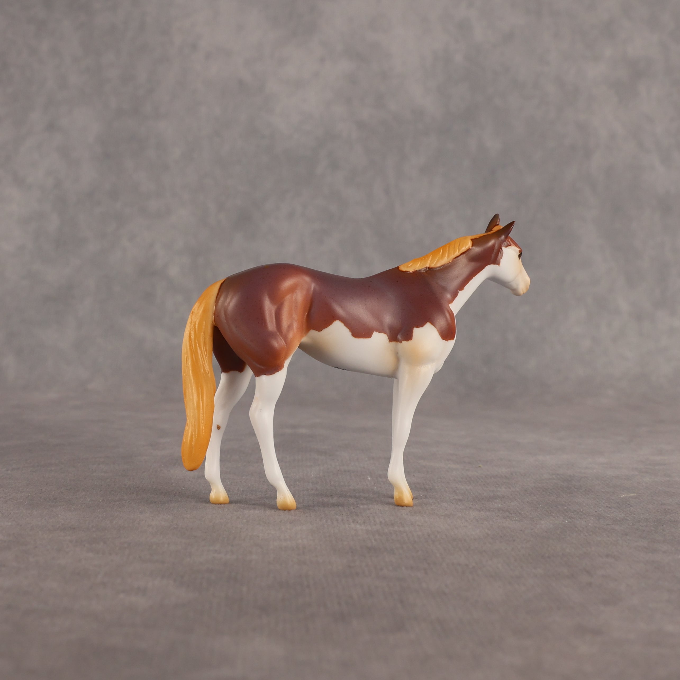 Starstrukk LE-5 Chip Stock Horse by Anna Rieck July $99 Chips