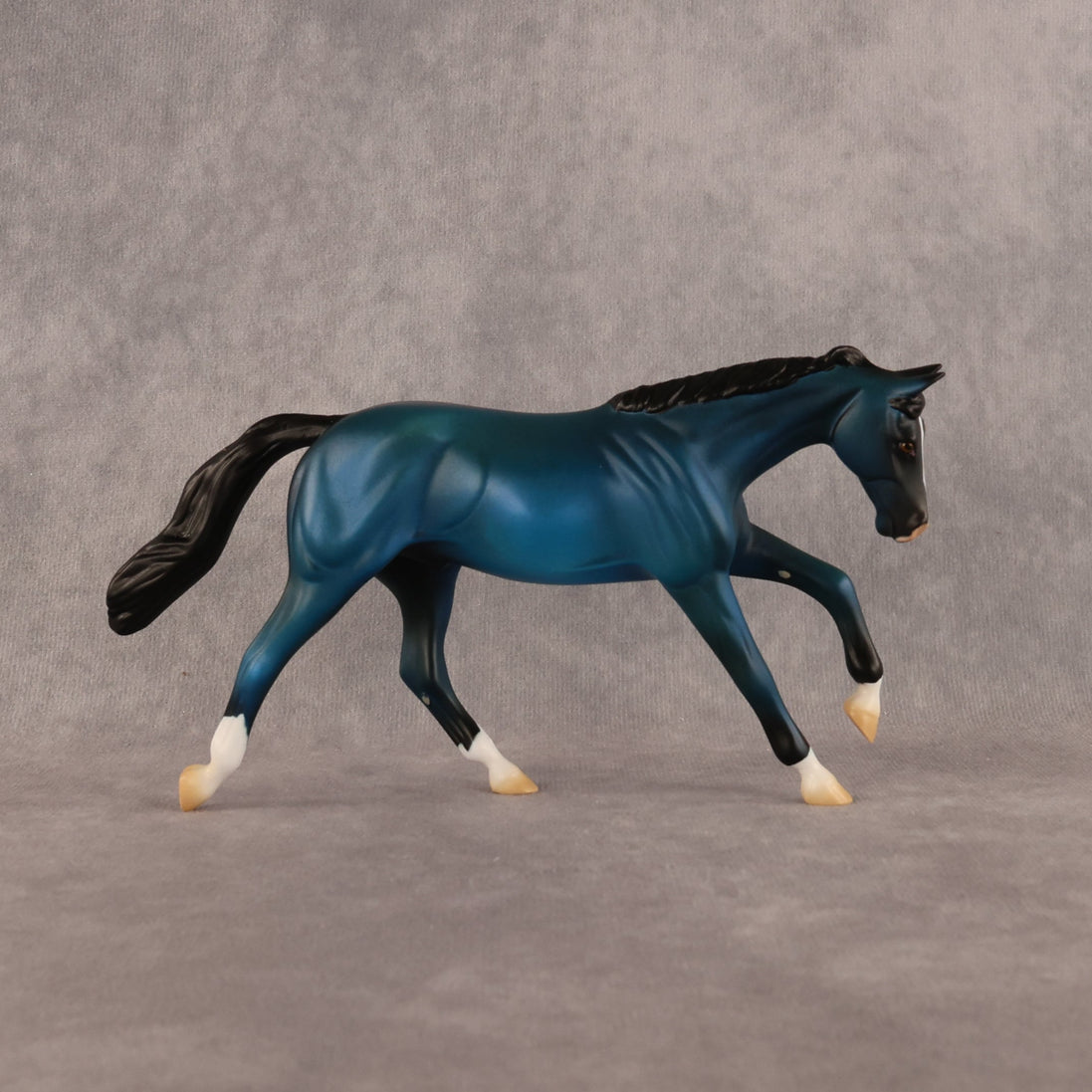 Still Night OOAK Pebble Stock Horse by Alex Fortman LHS26