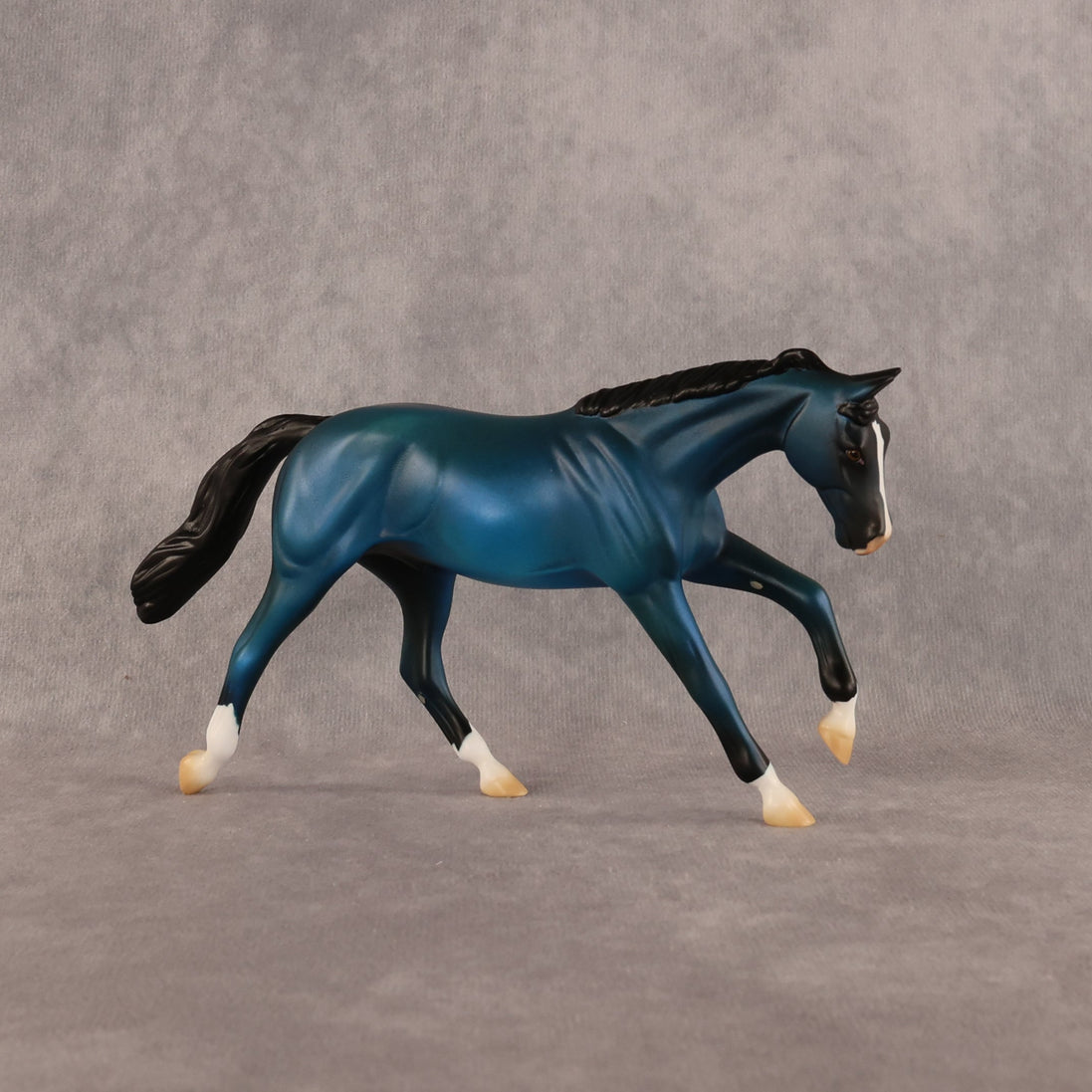 Still Night OOAK Pebble Stock Horse by Alex Fortman LHS26
