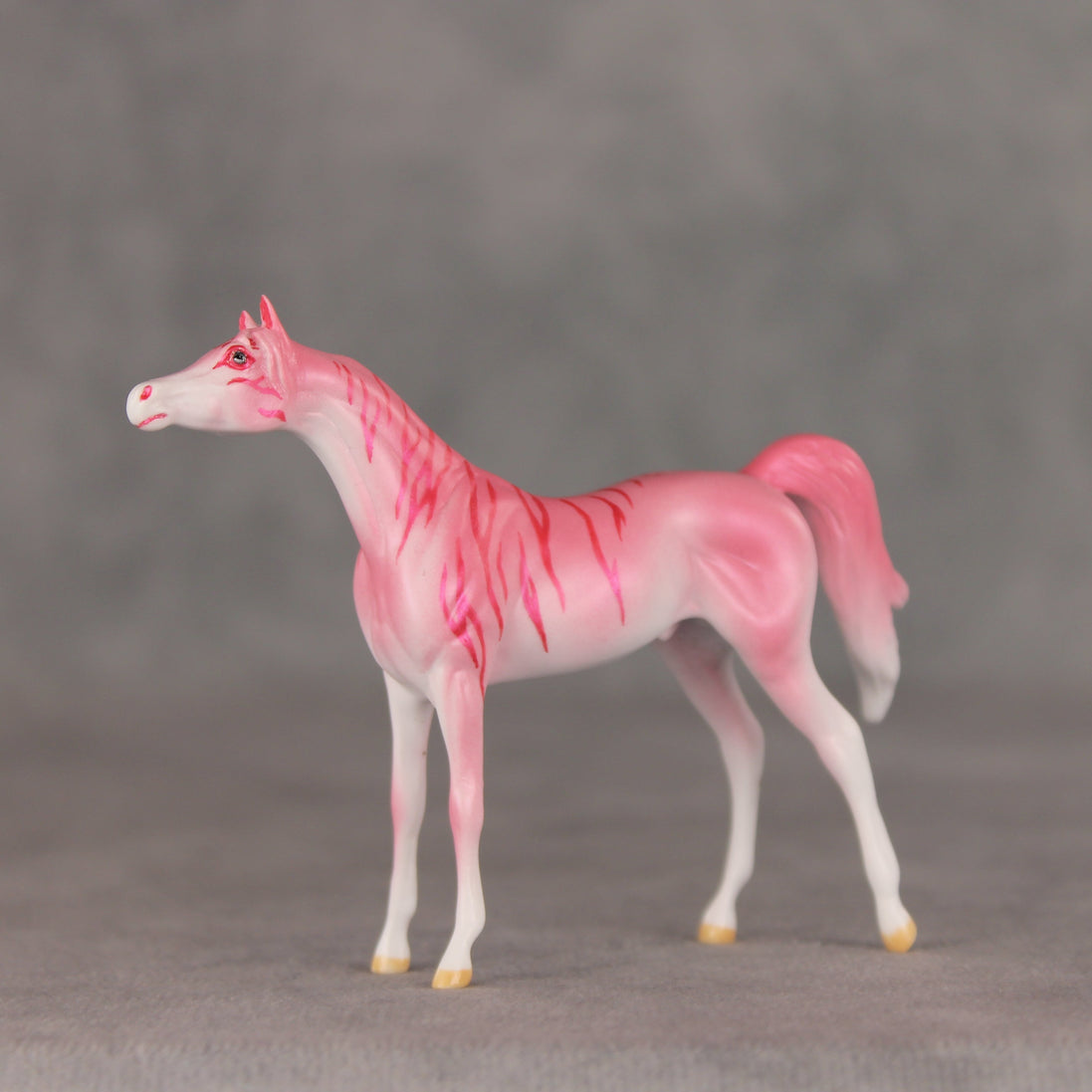 Strawberry Ripple OOAK Chip Arabian by Jess Hamill VV26