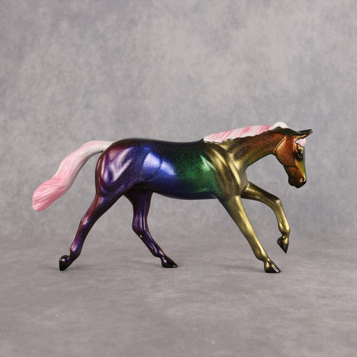 TEST Swatchley Pebble Stock Horse by Erin Corbett SS0926
