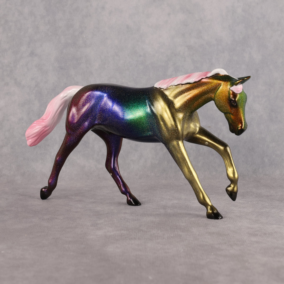 TEST Swatchley Pebble Stock Horse by Erin Corbett SS0926