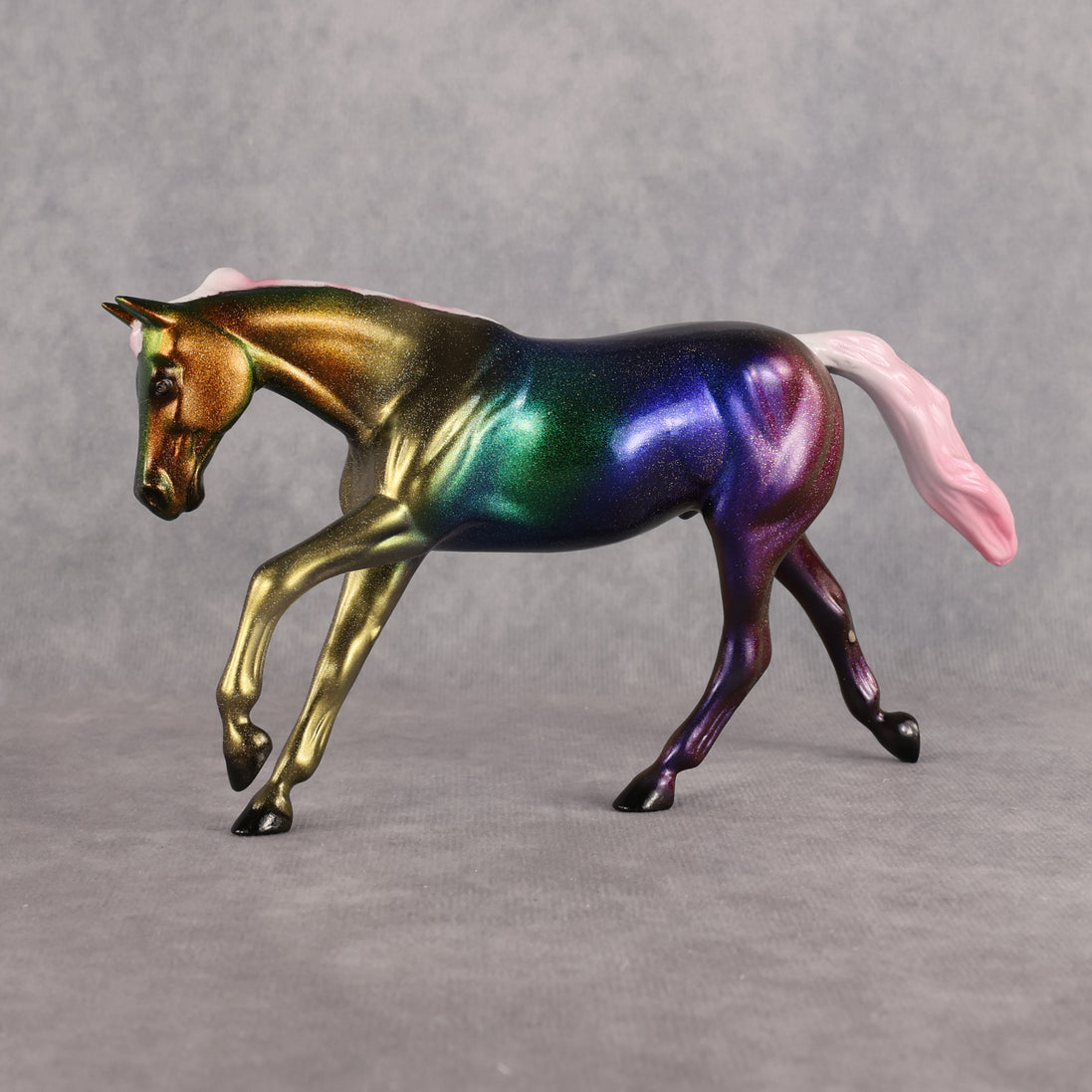 TEST Swatchley Pebble Stock Horse by Erin Corbett SS0926