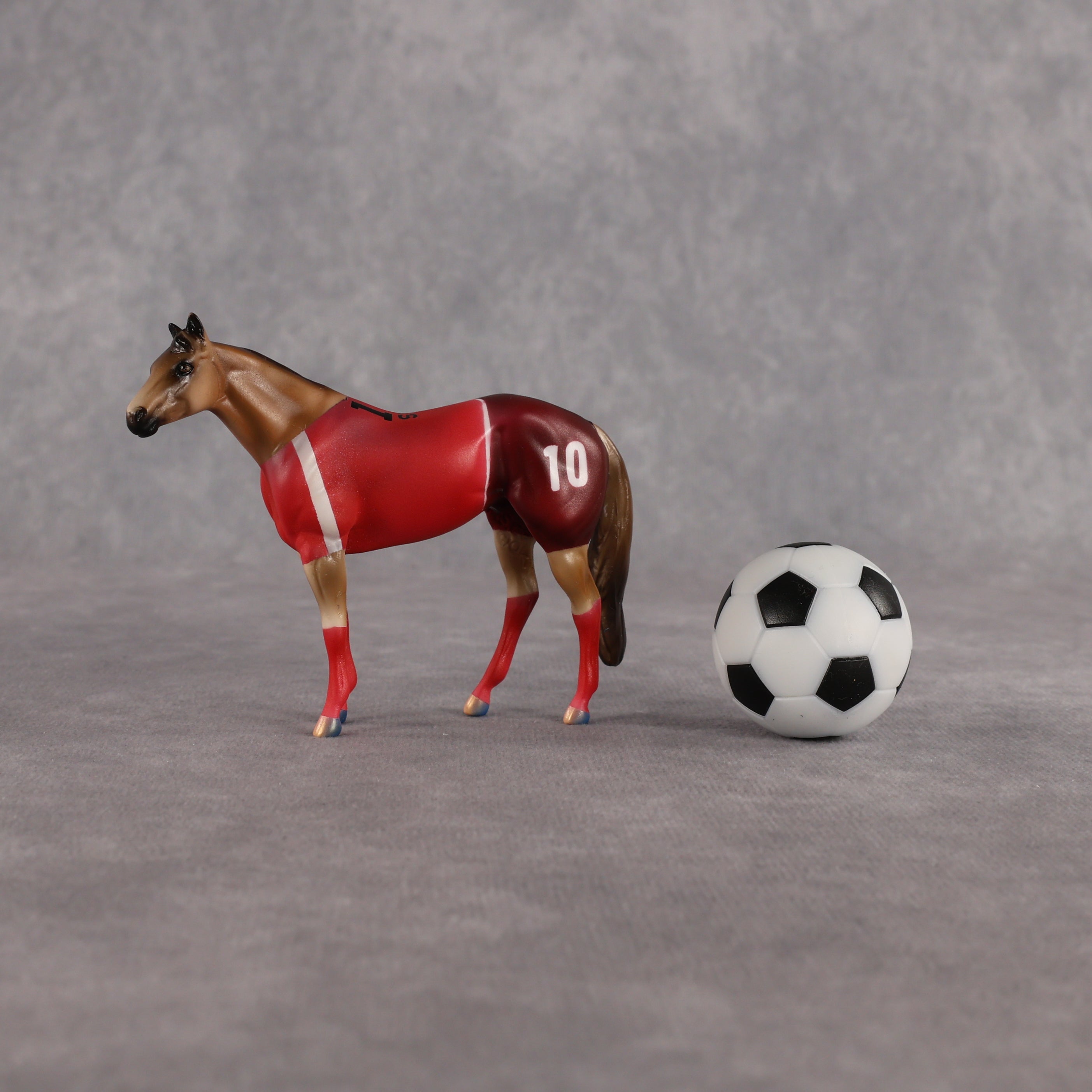 Switzerland OOAK Chip Stock Horse by Enrique Duarte SCD26