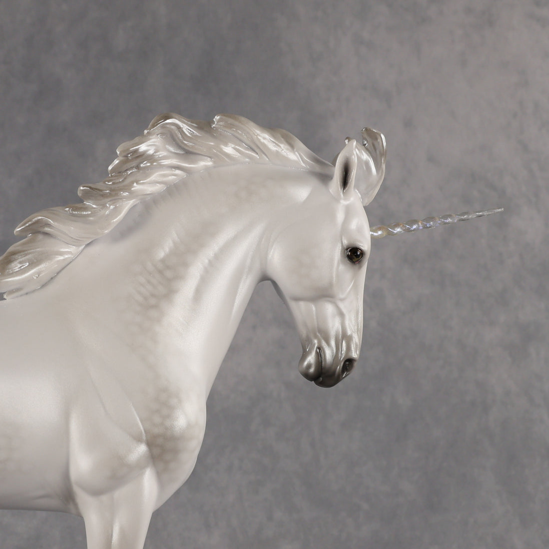 The Unicorn LE-10 FCM Andalusian by Ellen Robbins & Carissa Mathews EQ26