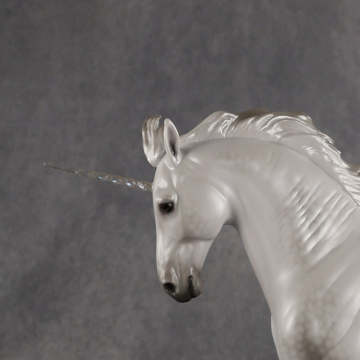 The Unicorn LE-10 FCM Andalusian by Ellen Robbins & Carissa Mathews EQ26