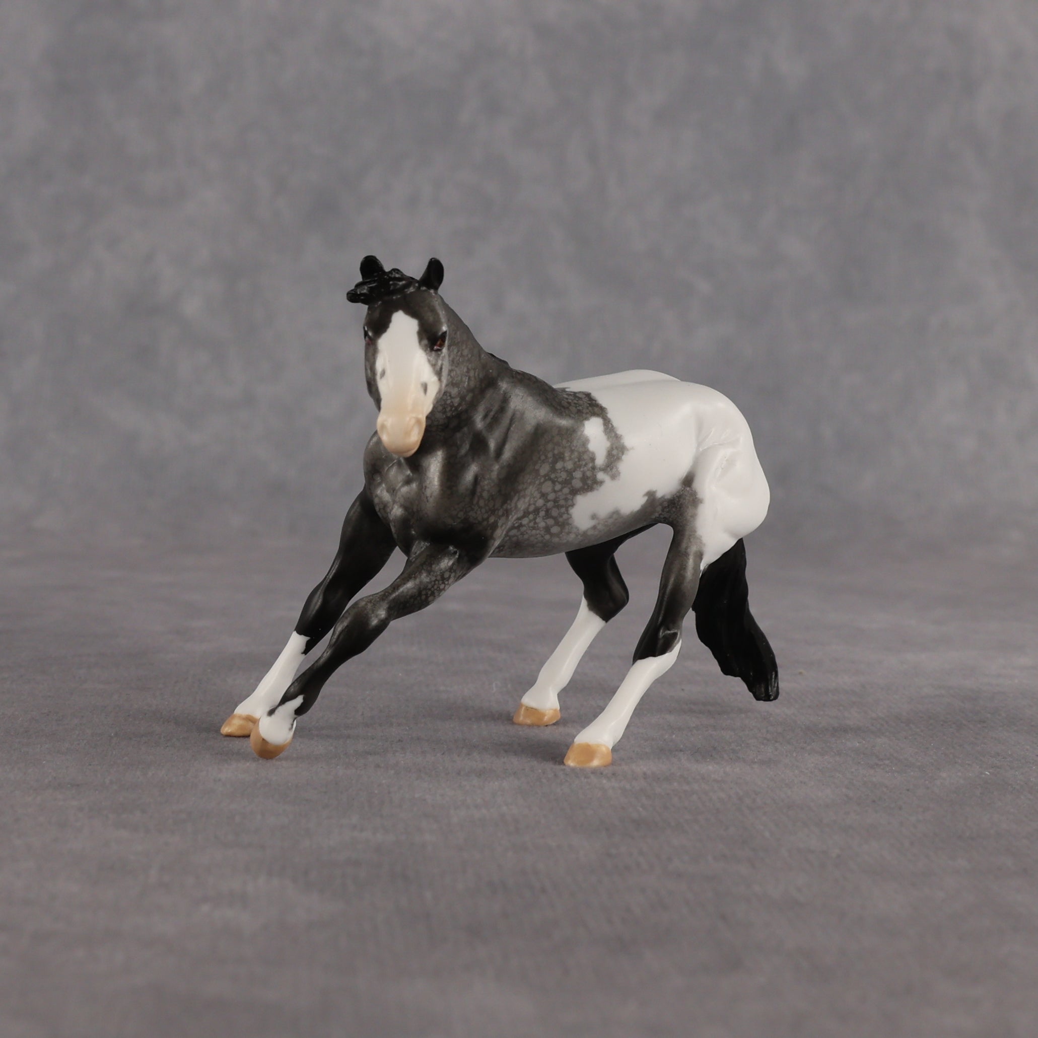 The Caretaker OOAK Chip Cutting Horse by Dawn Quick EQ26