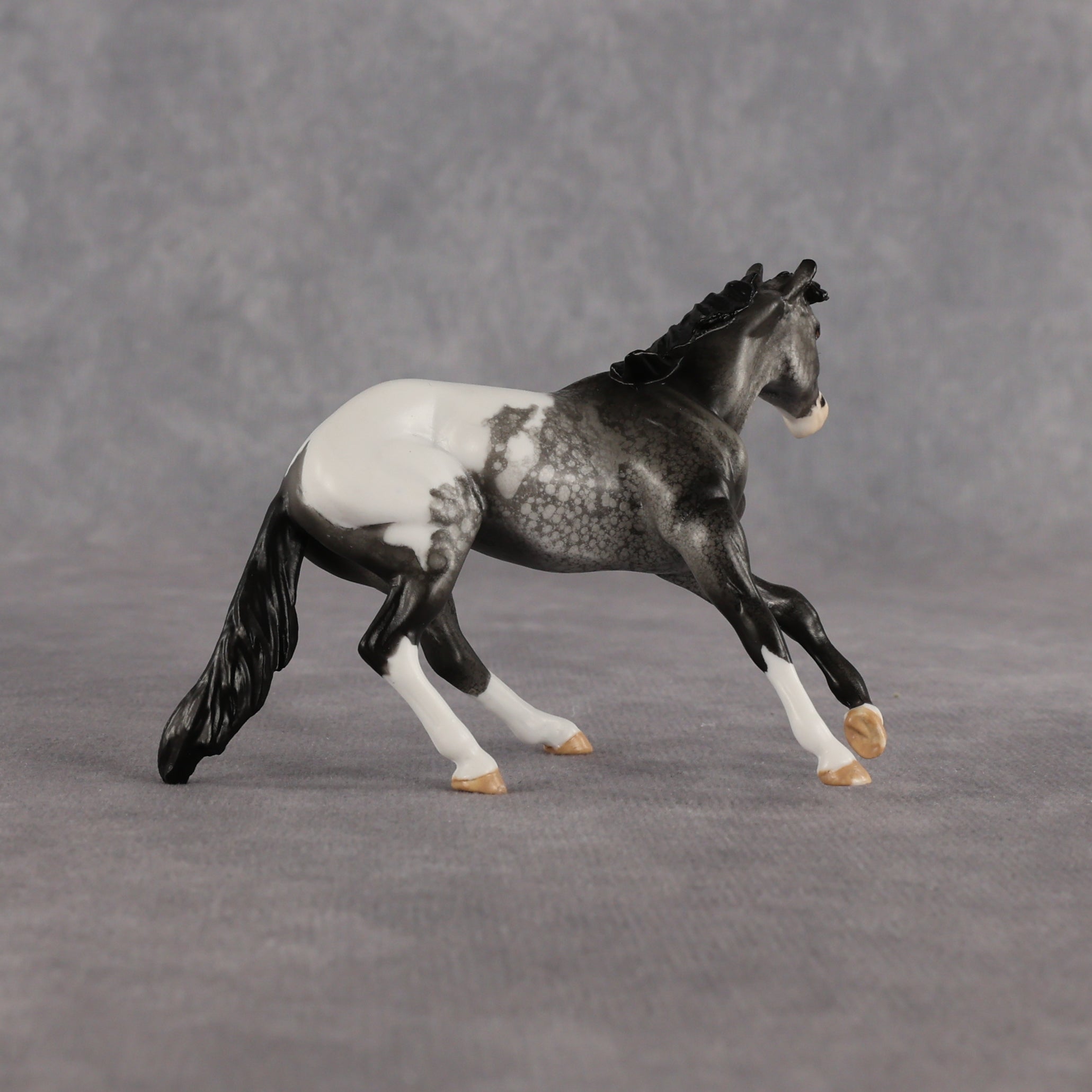 The Caretaker OOAK Chip Cutting Horse by Dawn Quick EQ26