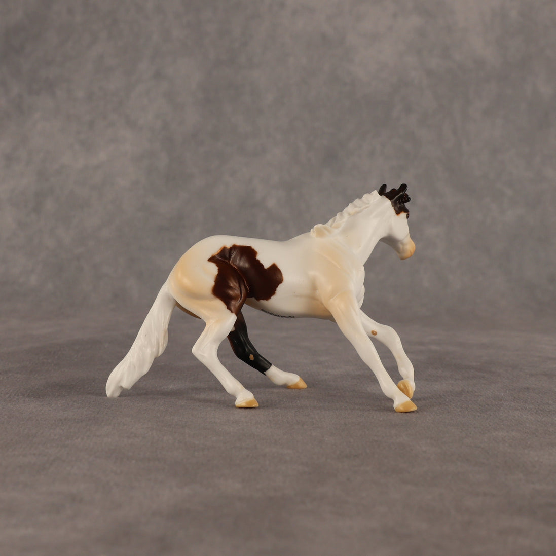 Thing 1 OOAK Chip Cutting Horse by Anna Rieck EQ26