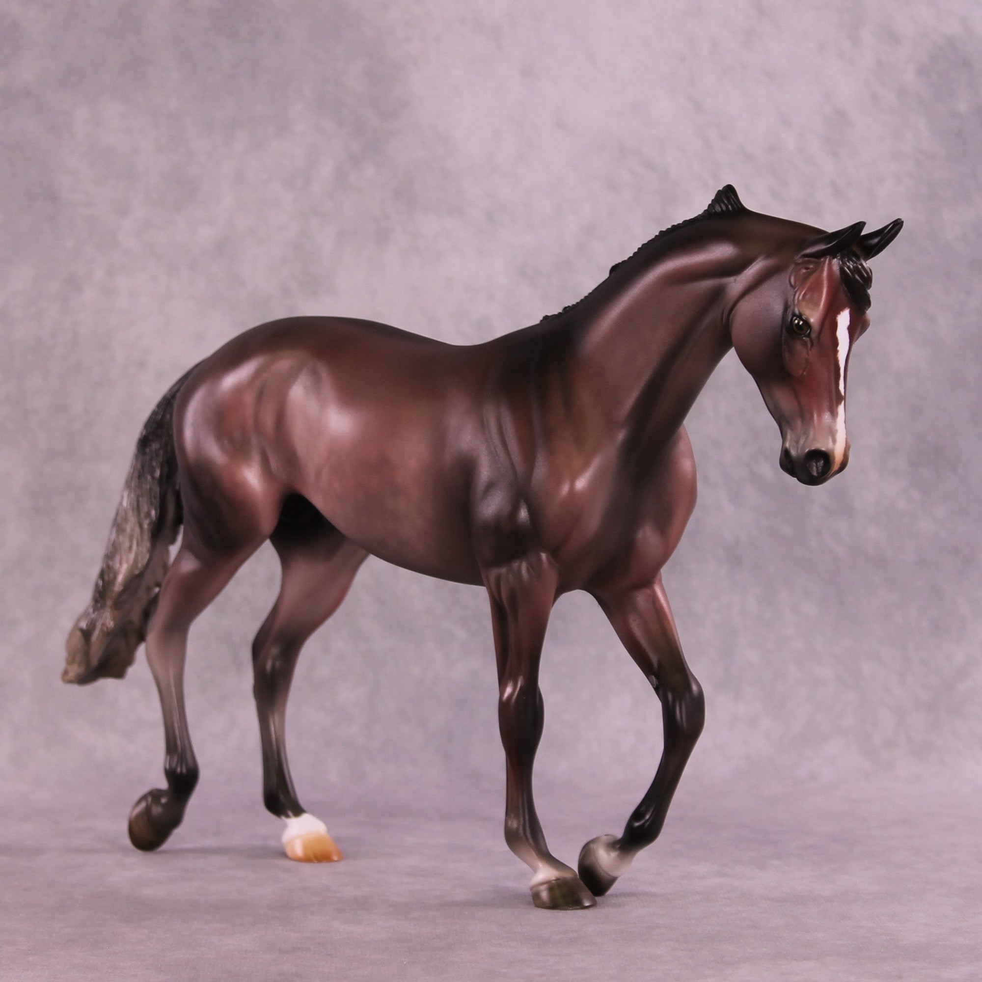 Thoroughly Modern OOAK Thoroughbred by Julie Keim MM25 Group D