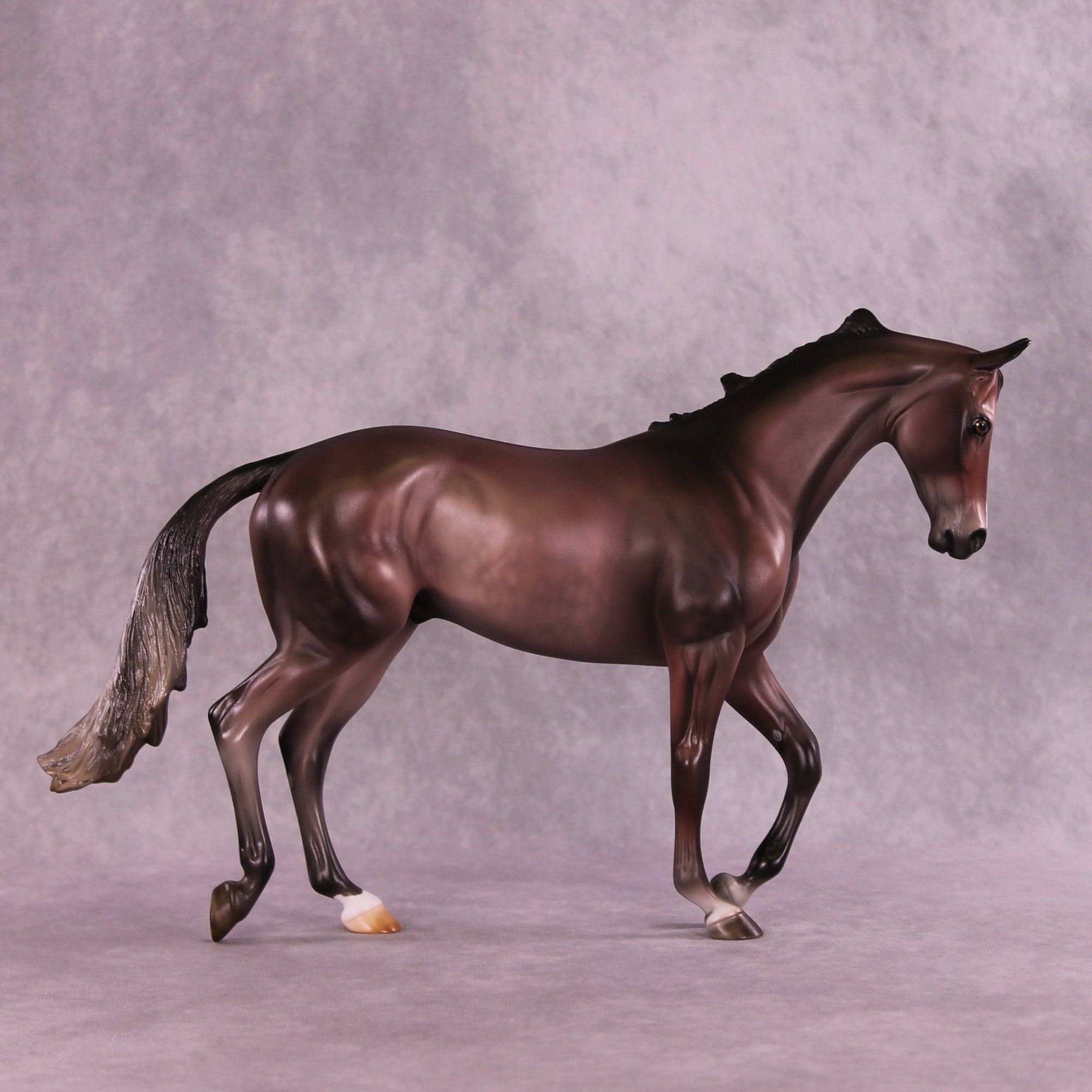 Thoroughly Modern OOAK Thoroughbred by Julie Keim MM25 Group D