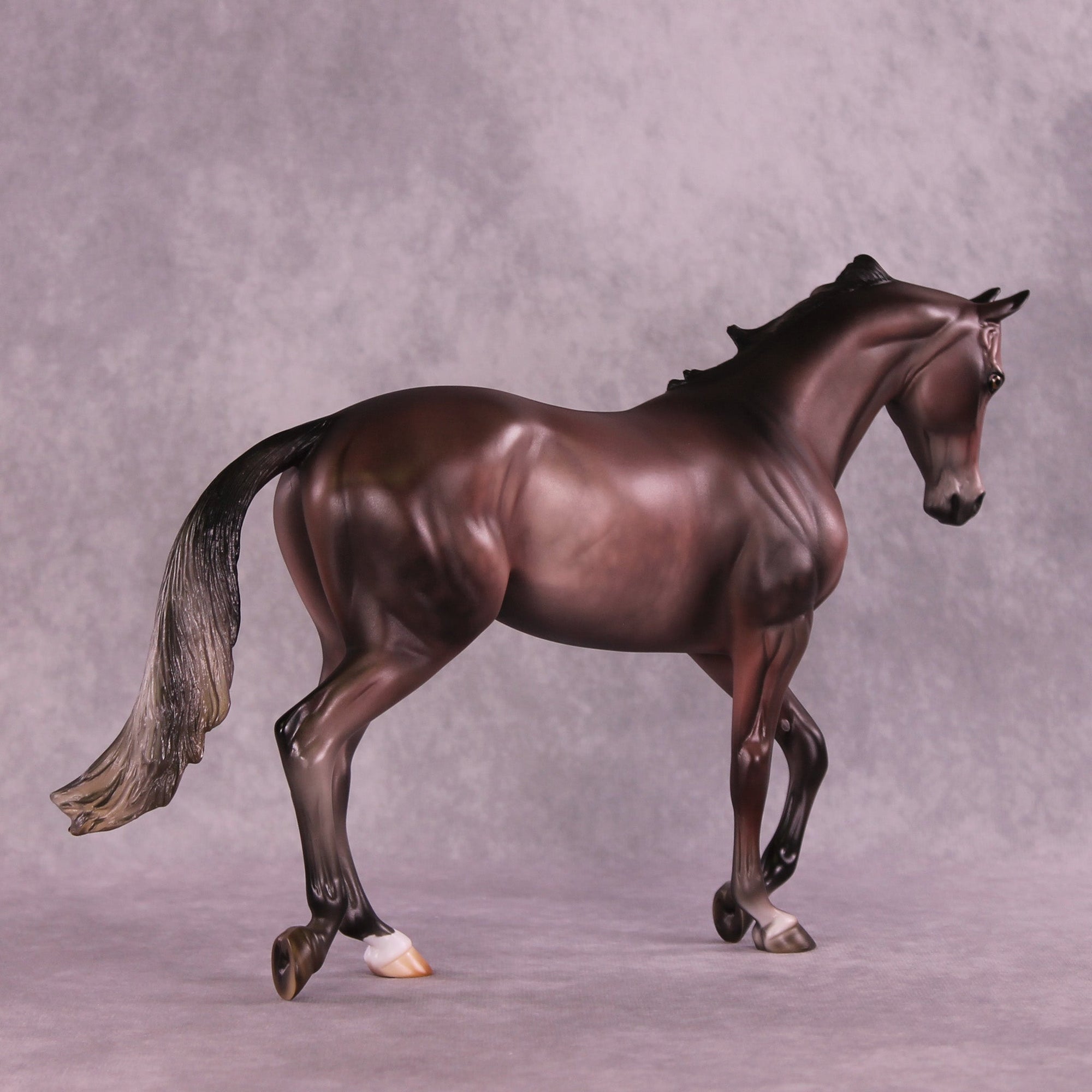 Thoroughly Modern OOAK Thoroughbred by Julie Keim MM25 Group D