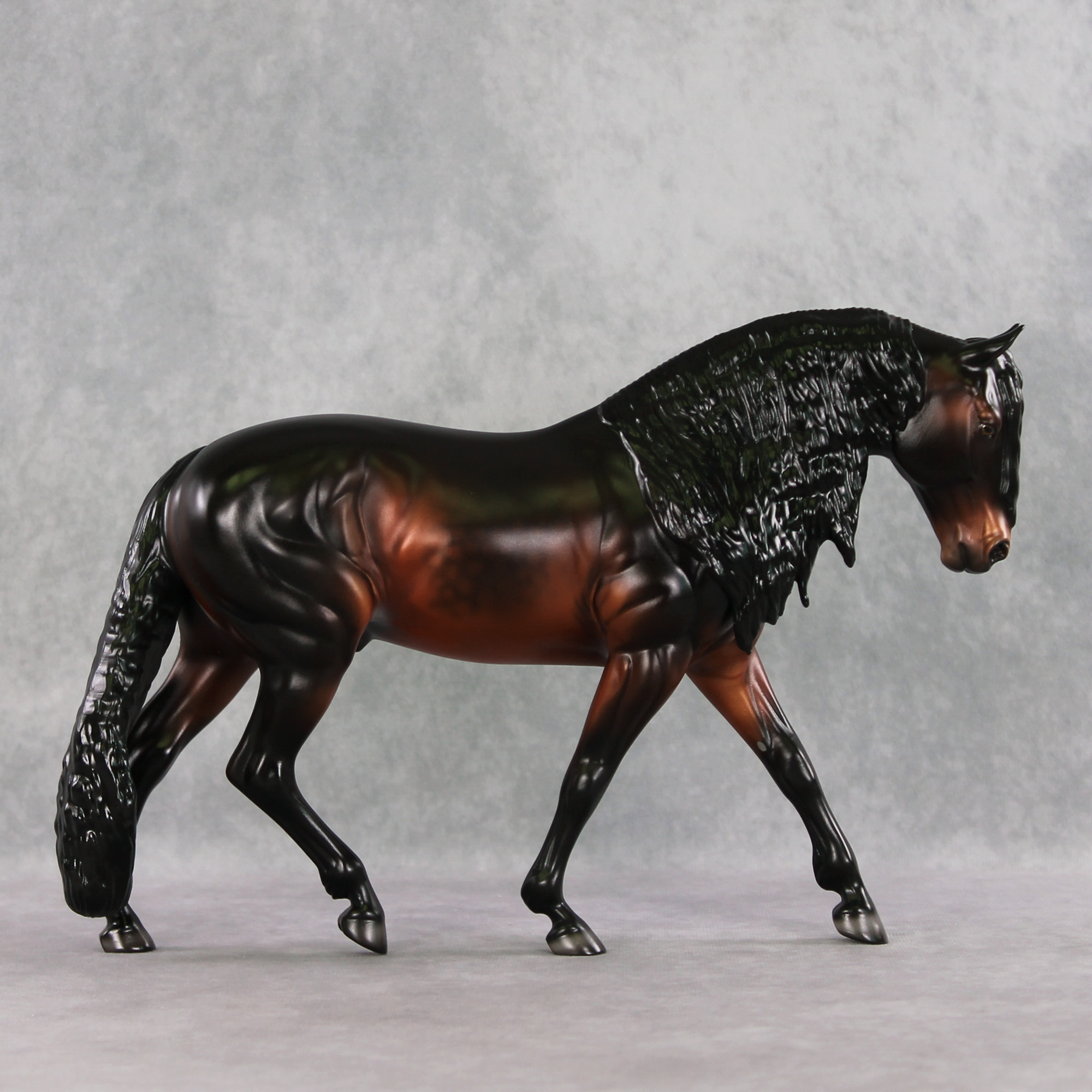 SAMPLE To Be LE-15 FCM Irish Draught by Ellen Robbins SS0426