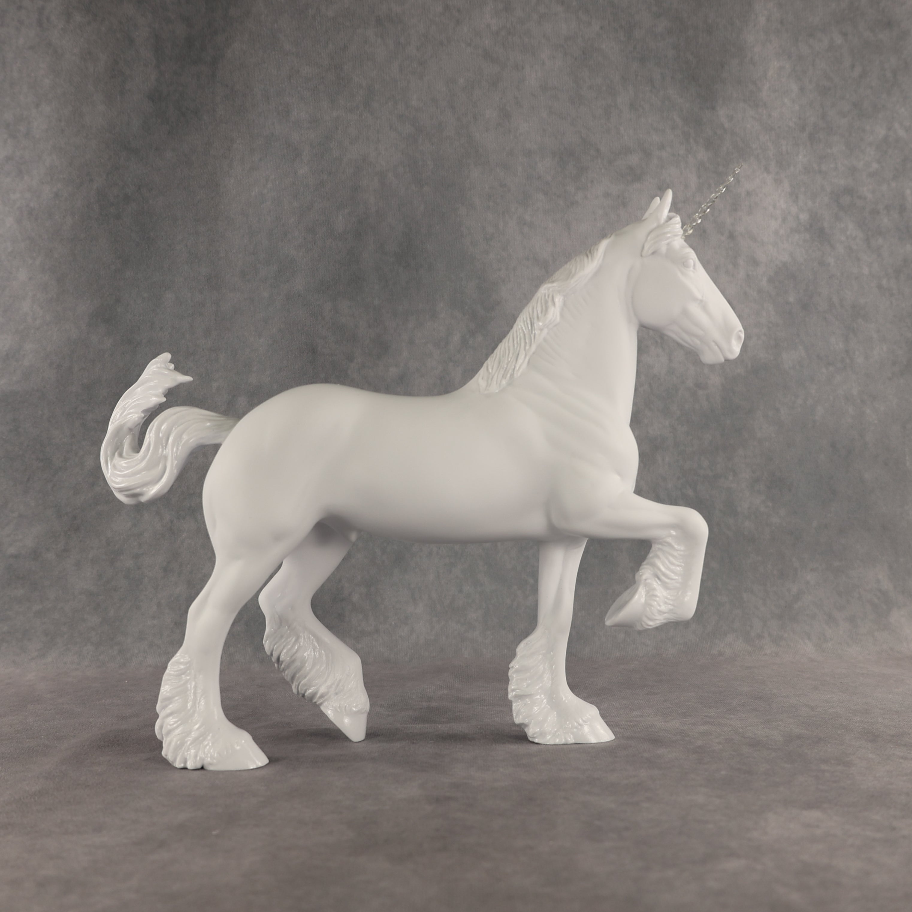 April Special Design-A-Horse FCM Trotting Drafter SDAH26