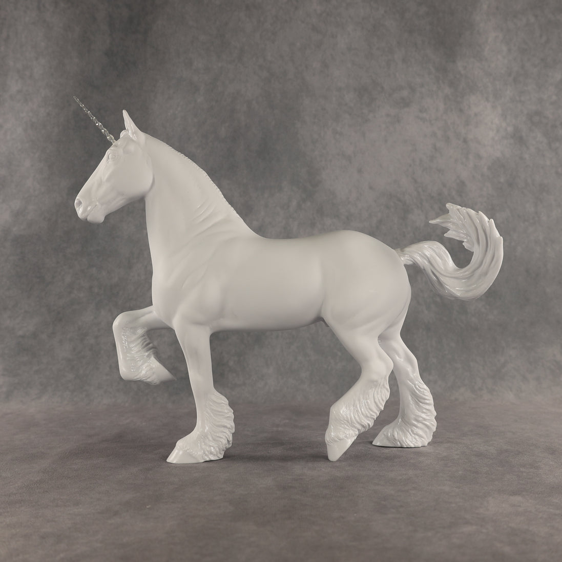 April Special Design-A-Horse FCM Trotting Drafter SDAH26
