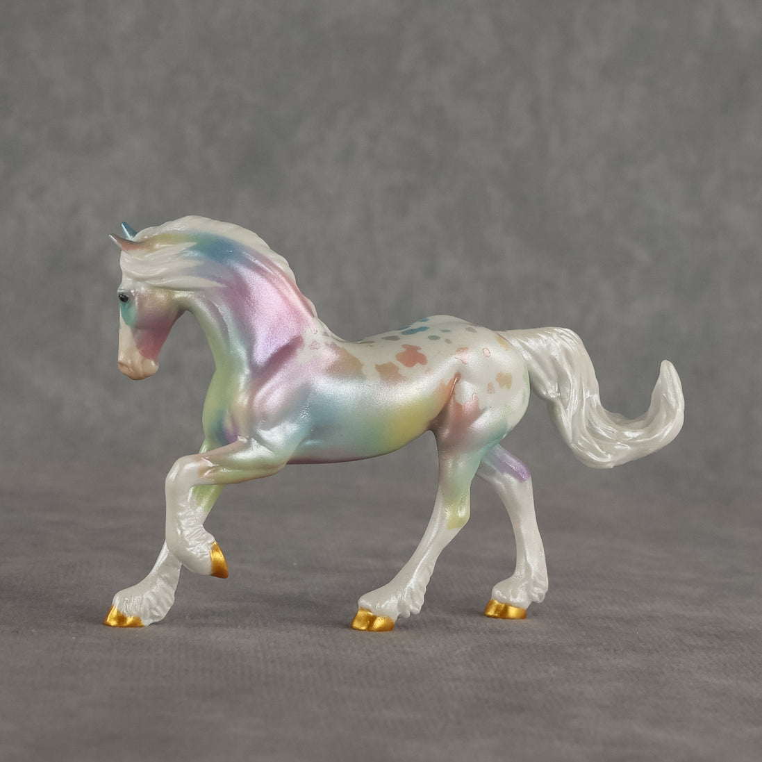 Tumble LE-10 FCM Chip Friesian by Melanie Miller TO26