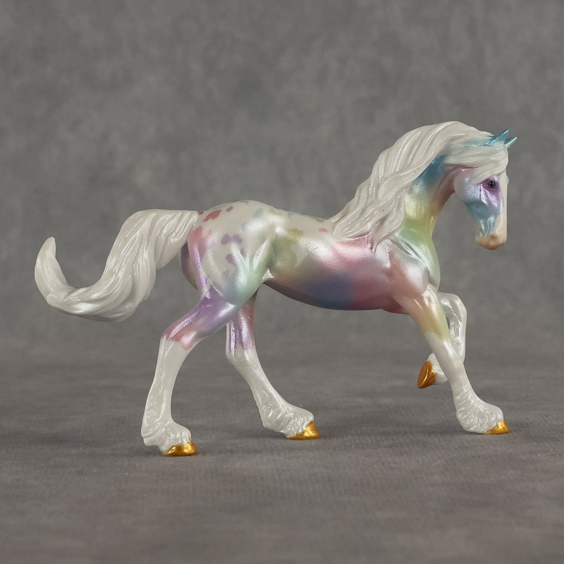 Tumble LE-10 FCM Chip Friesian by Melanie Miller TO26