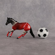 Tunisia OOAK Chip Cutting Horse by Enrique Duarte SCD26