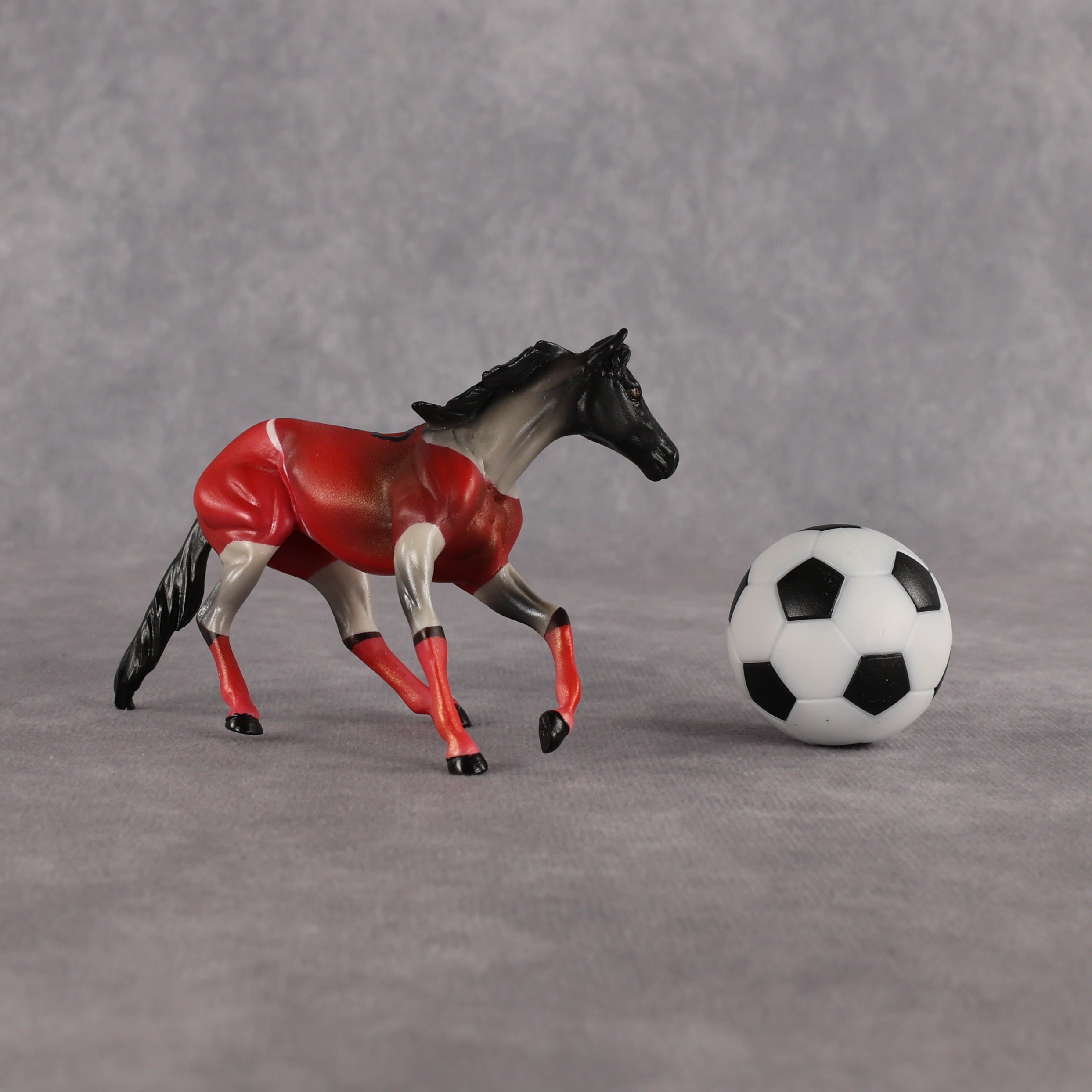Tunisia OOAK Chip Cutting Horse by Enrique Duarte SCD26