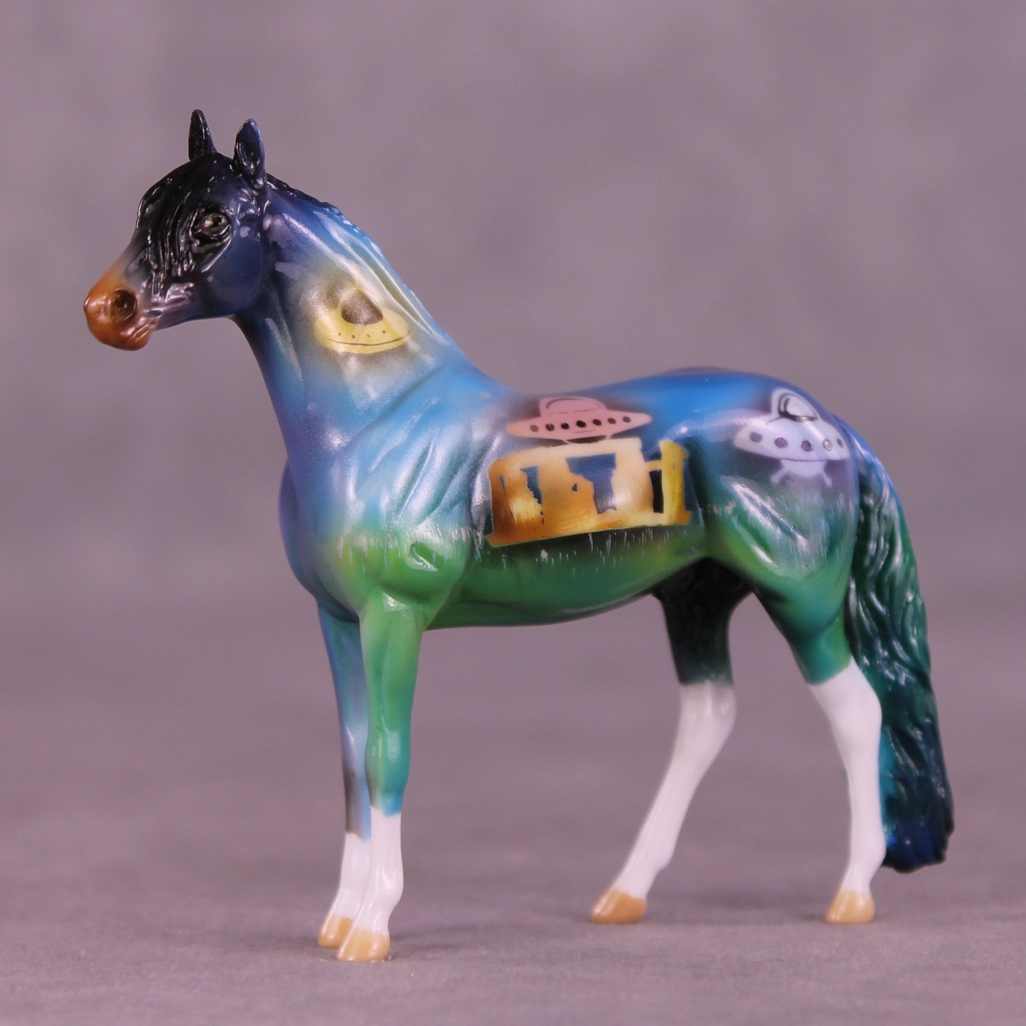 UFO&#39;s Parking Lot OOAK Chip Andalusian by Kike (Enrique) Duarte MM25 Group C