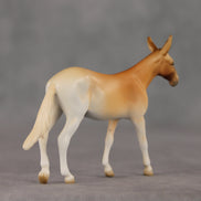 A La Mode LE-5 Chip Mule by Jess Hamill SCD26