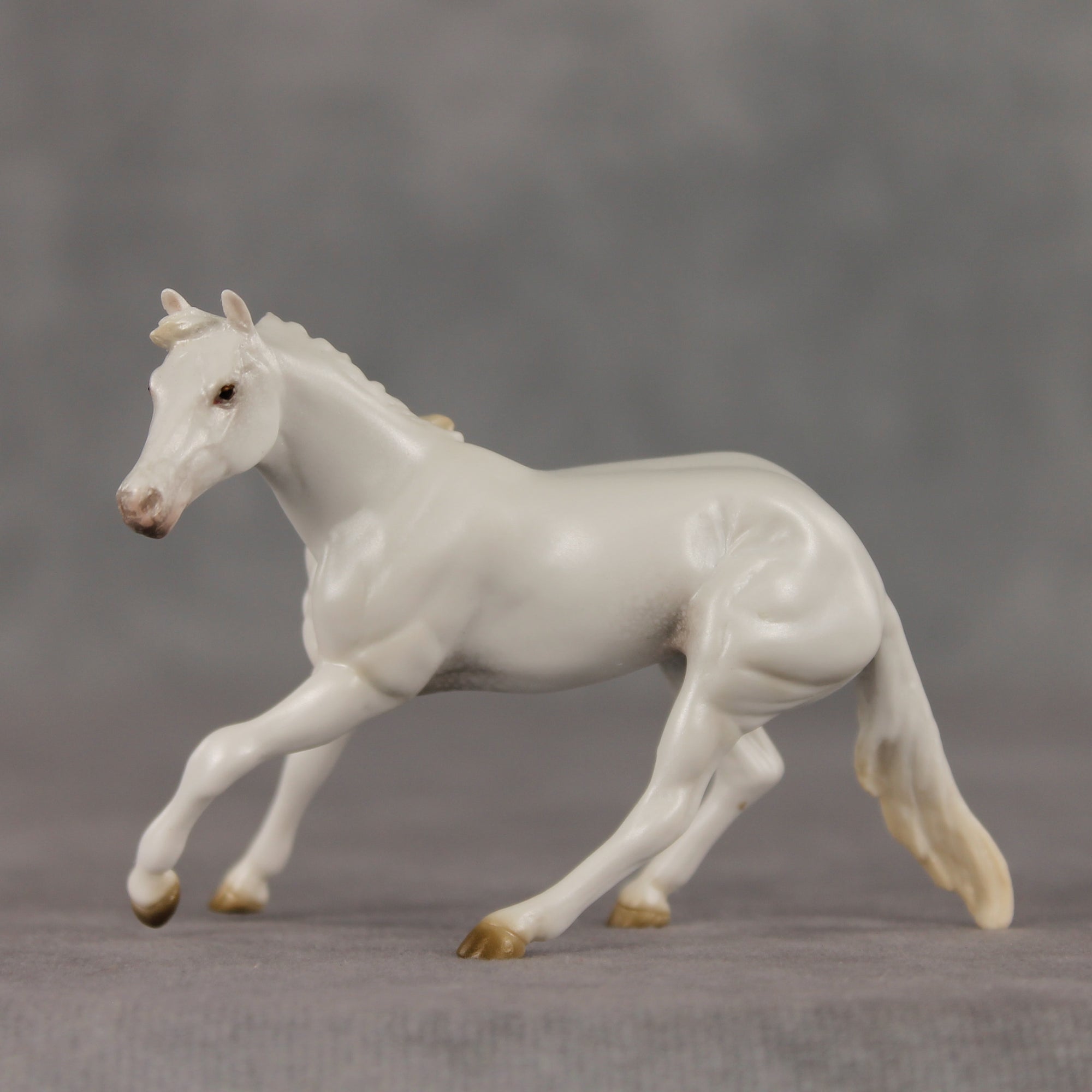 Uncertainty Principle LE-5 Chip Cutting Horse by Ellen Robbins SCD26