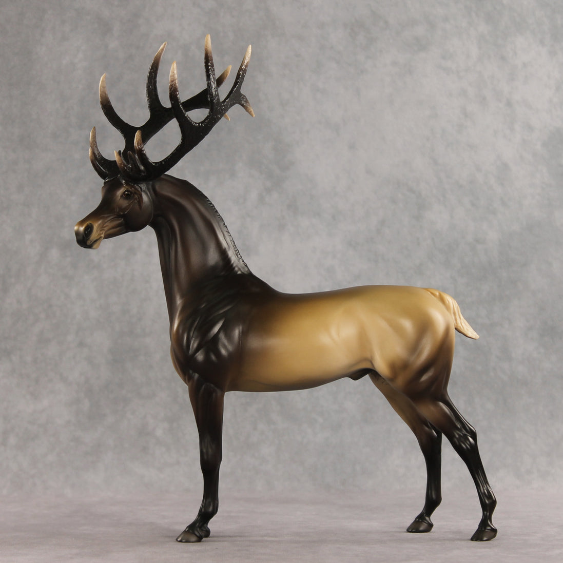 Picturesque LE-5 EFCM Arabian Stallion by Ellen Robbins & Melanie Miller YP26