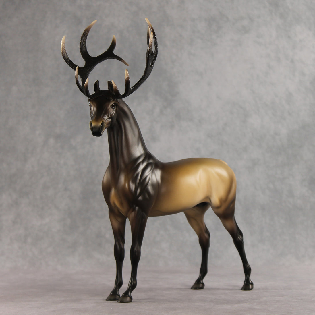 Picturesque LE-5 EFCM Arabian Stallion by Ellen Robbins & Melanie Miller YP26