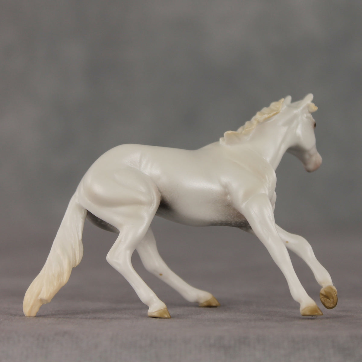 Uncertainty Principle LE-5 Chip Cutting Horse by Ellen Robbins SCD26