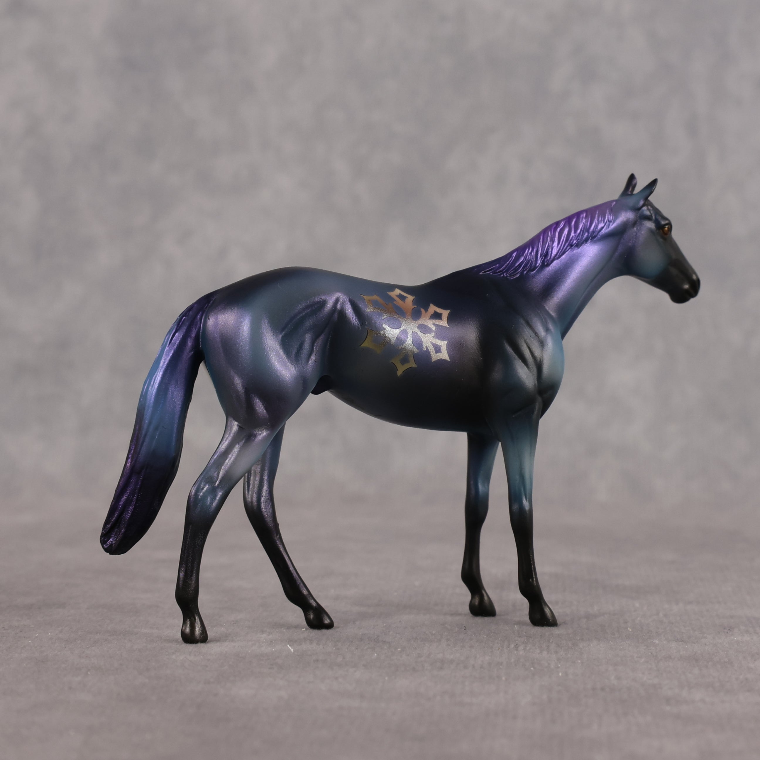 Victor OOAK Chip Thoroughbred by Enrique Duarte WC26